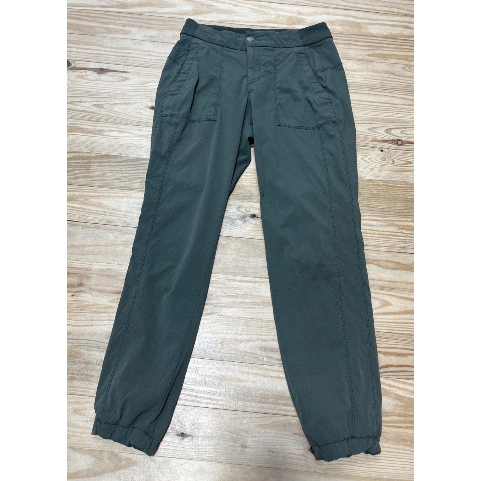 Athleta Trekkie 2.0 Joggers Women's 2 Army Green Stretch Fabric Slim Leg Cuffed