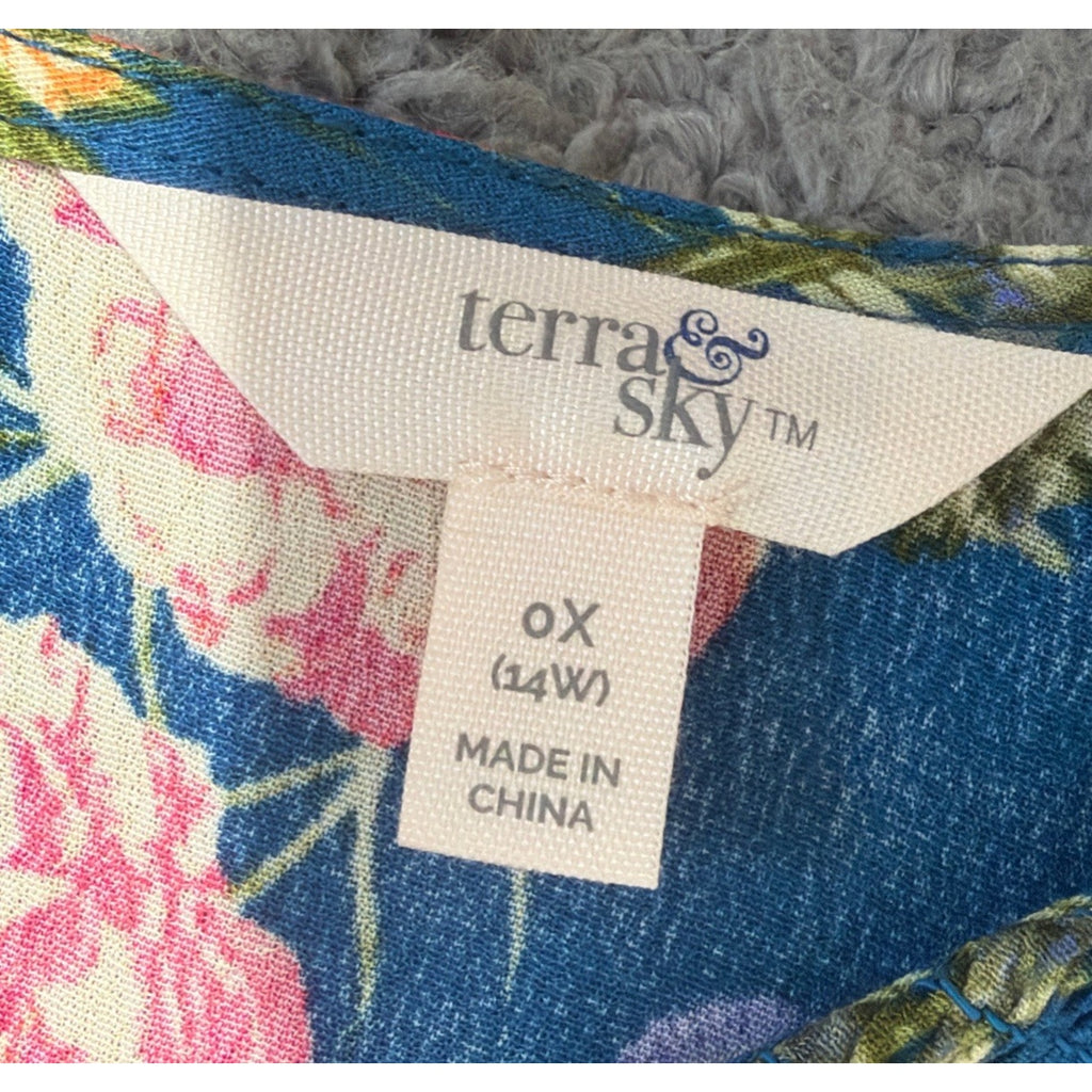 Terra & Sky Women’s Plus Size Top Size 0X 14W Floral NWOT
