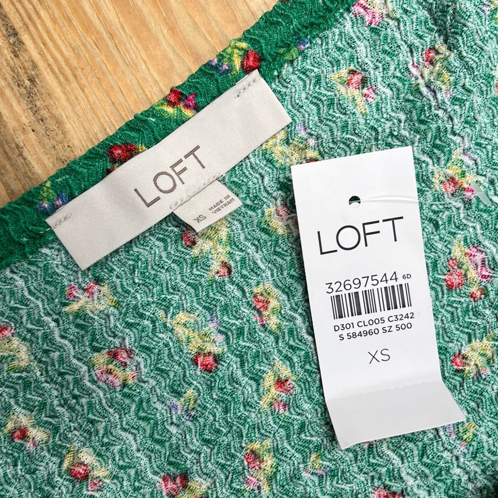 NWT Loft Floral Draped Long Sleeve Top - Green - Size XS