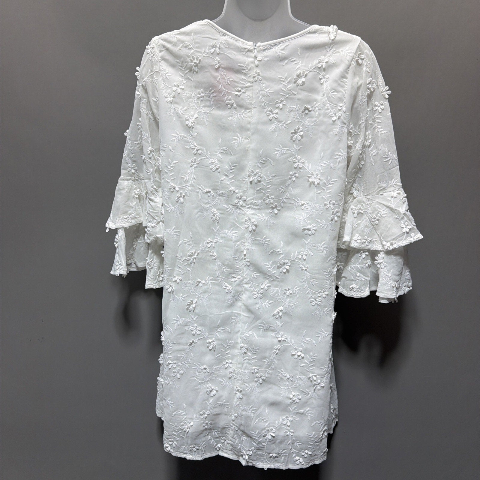 NWT White Micro Floral Embroidered Shift Dress Sz S Bride Bridal Shower Feminine