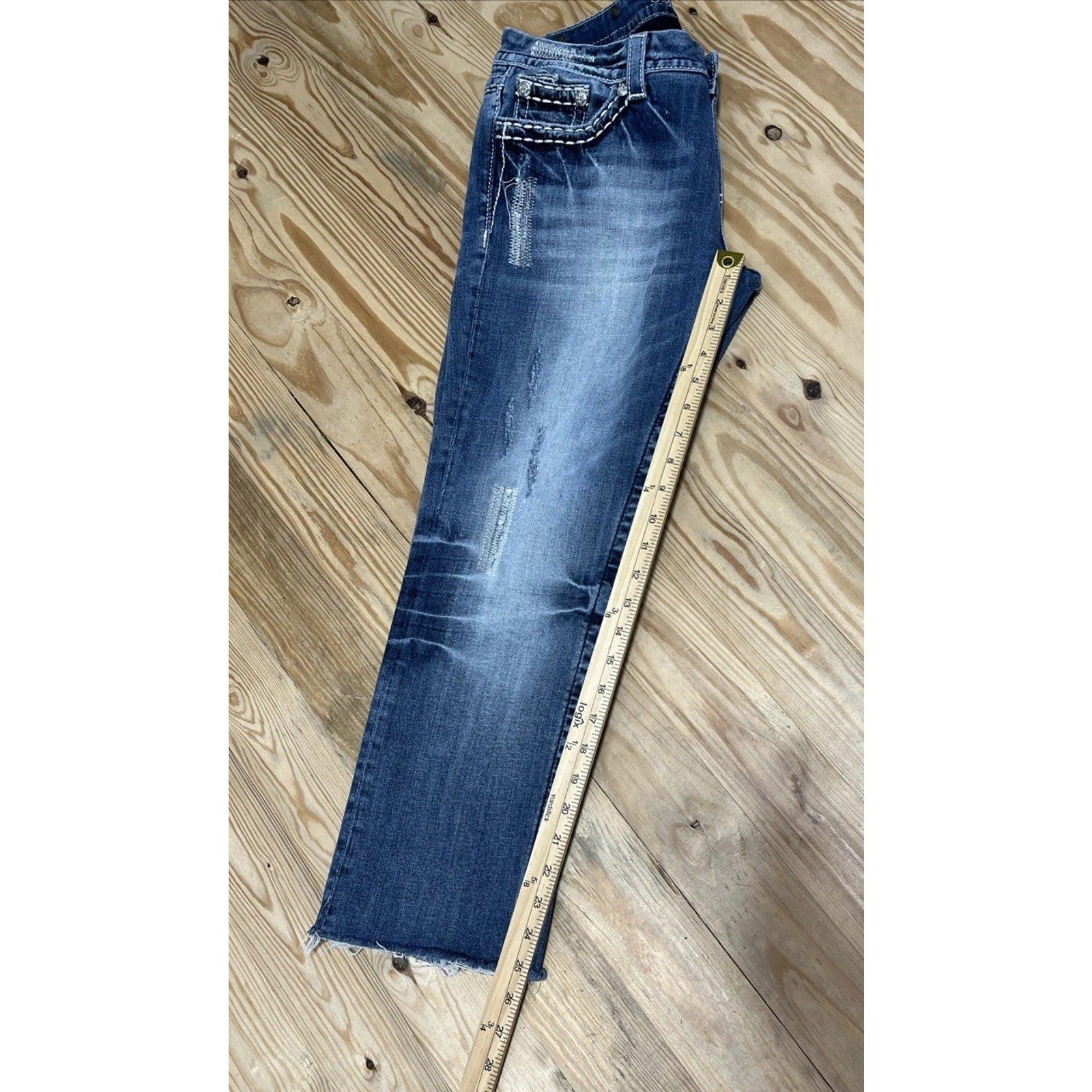 Miss Me Womens Easy Capri Thick Stitch Embellished Denim Jeans Size 30x25