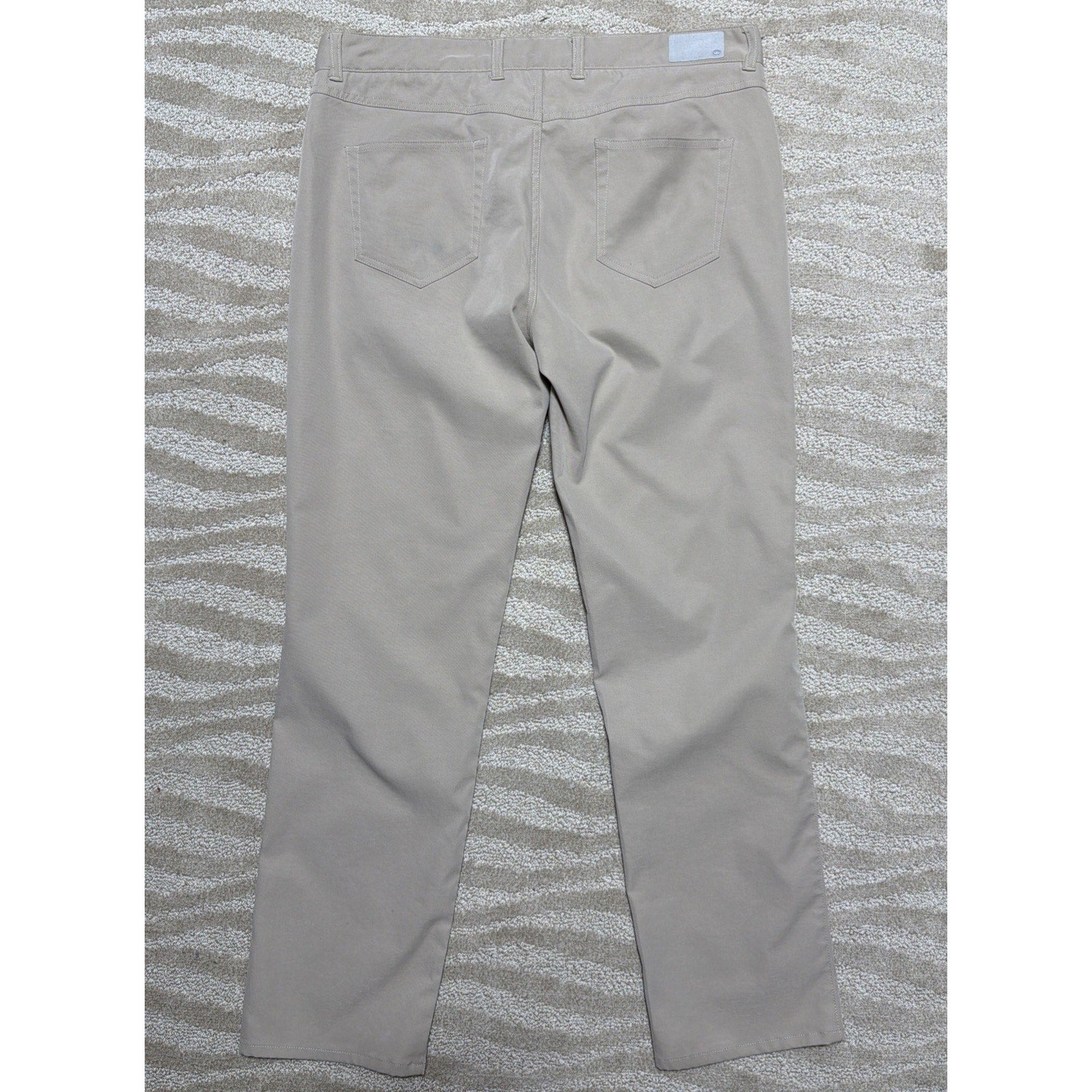 Peter Millar Performance Golf Pants Chino Men's 38X32 Flat Front Beige Khaki