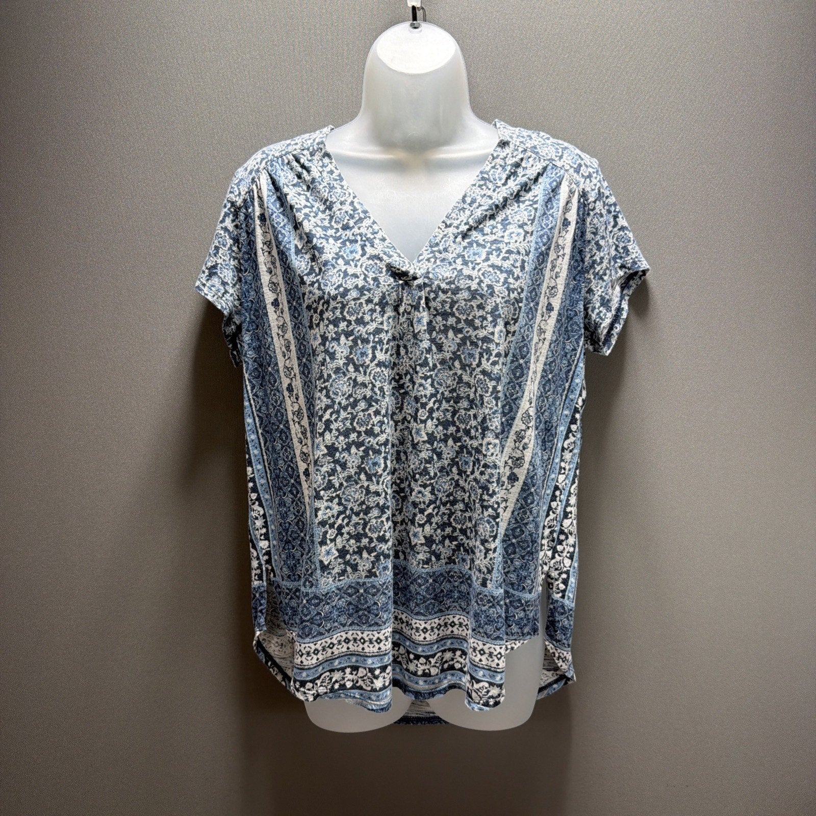 Womens Large Lucky Brand Short Sleeve Notch Neck Floral Shirt Top Blue White