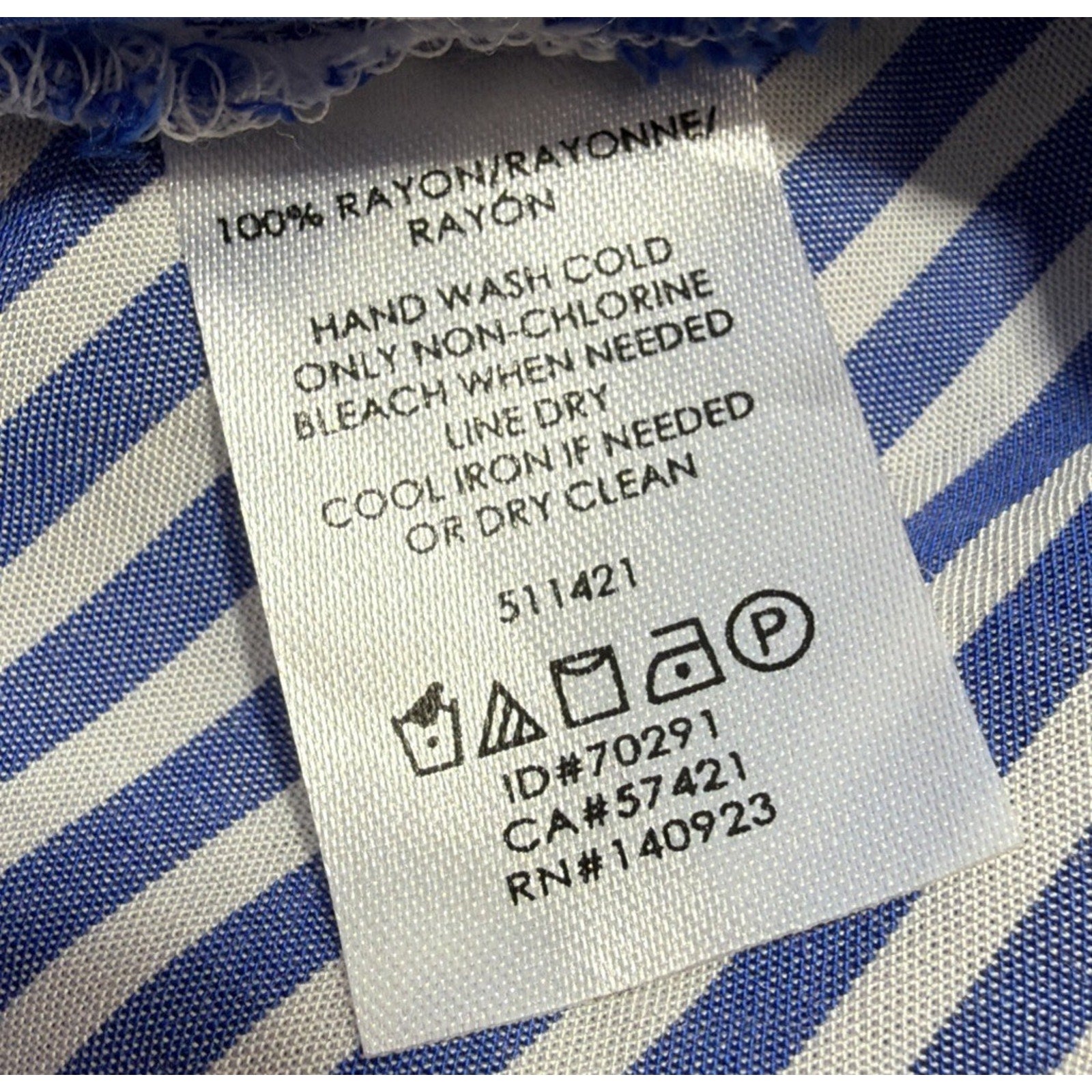 Ann Taylor LOFT Flutter Sleeve Button Front Dress Blue White Stripes Size 4 Pet