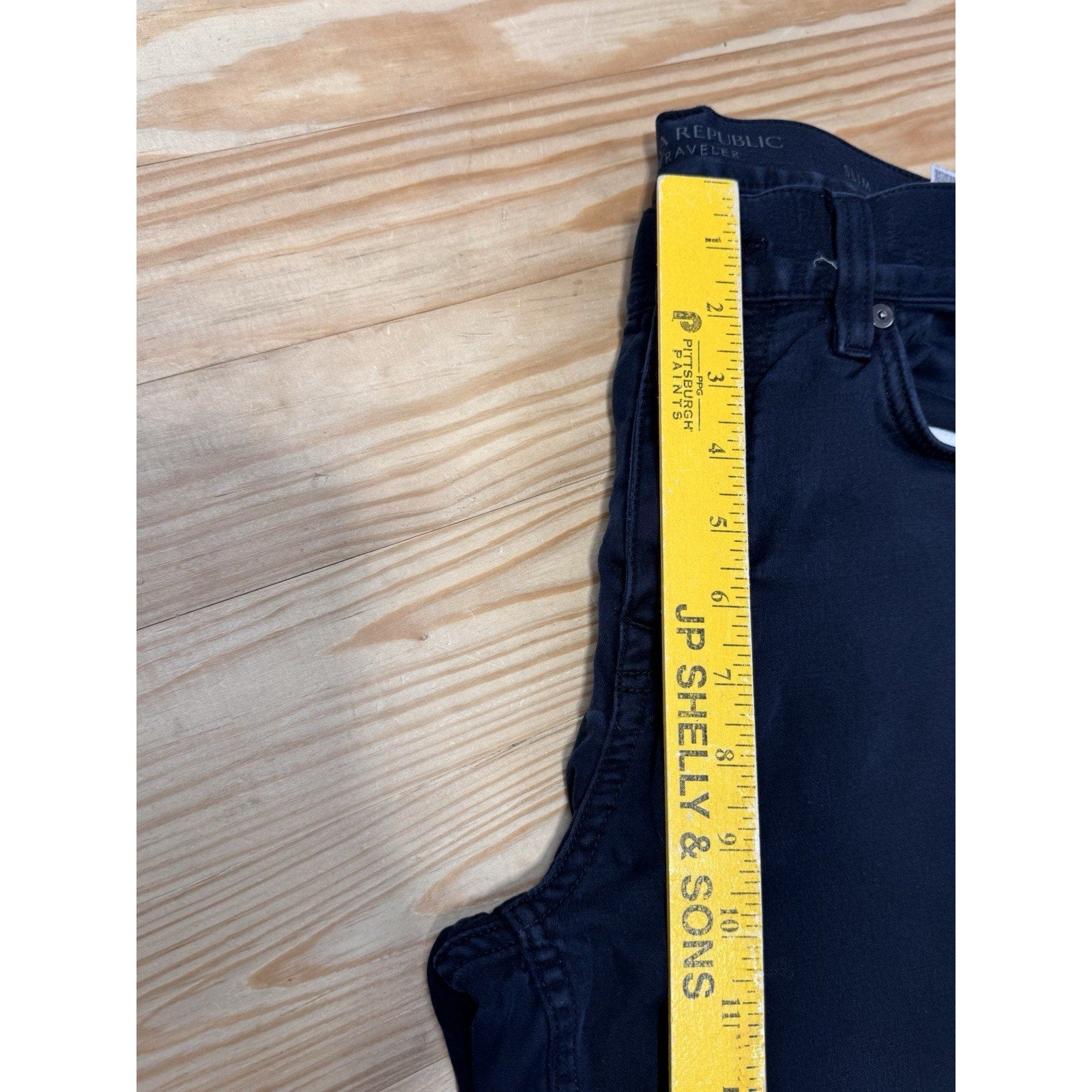 Banana Republic Black Denim Traveler Athletic Slim Fit Stretch Men’s Size 33X32
