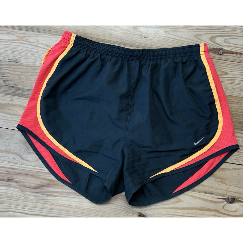 Nike Women's Size Medium Athletic Shorts Dri Fit Gym Run Charcoal With Liner.