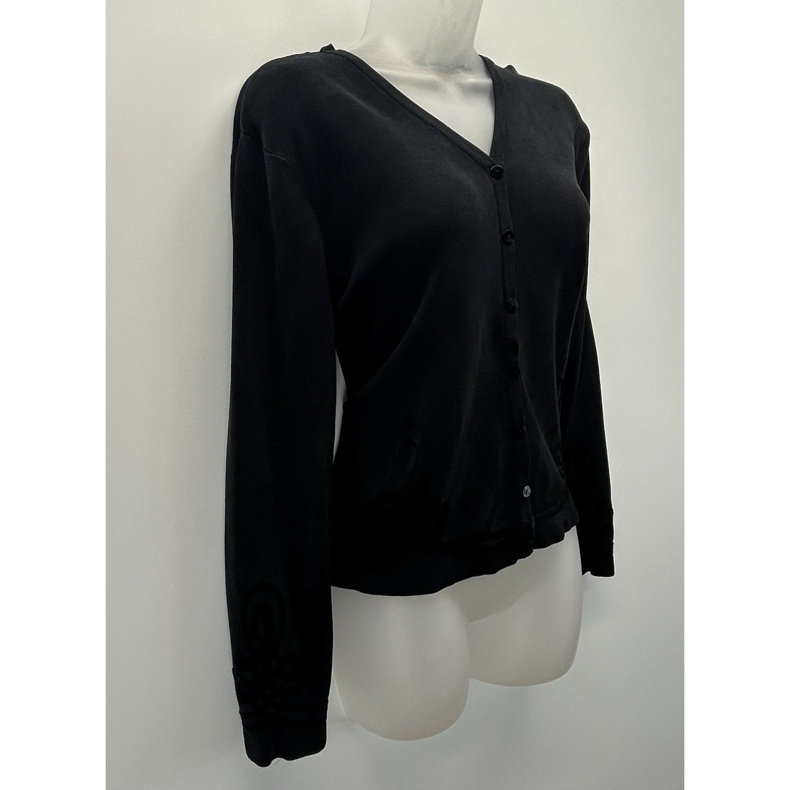 Women's TALBOTS Black 78% Silk Embroidered Long Sleeve Blouse Size Large.