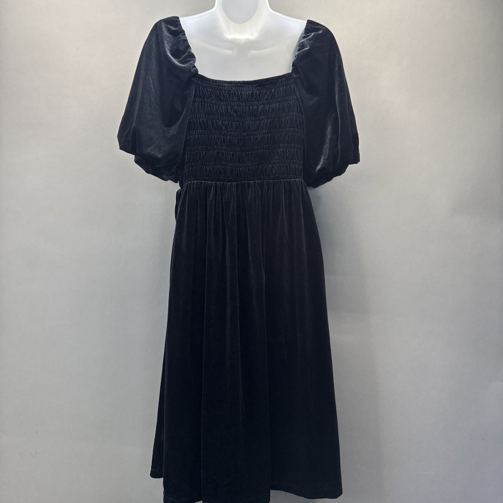 Draper James Dress Women’s M Black Velvet Smocked Skater Babydoll Holiday Party