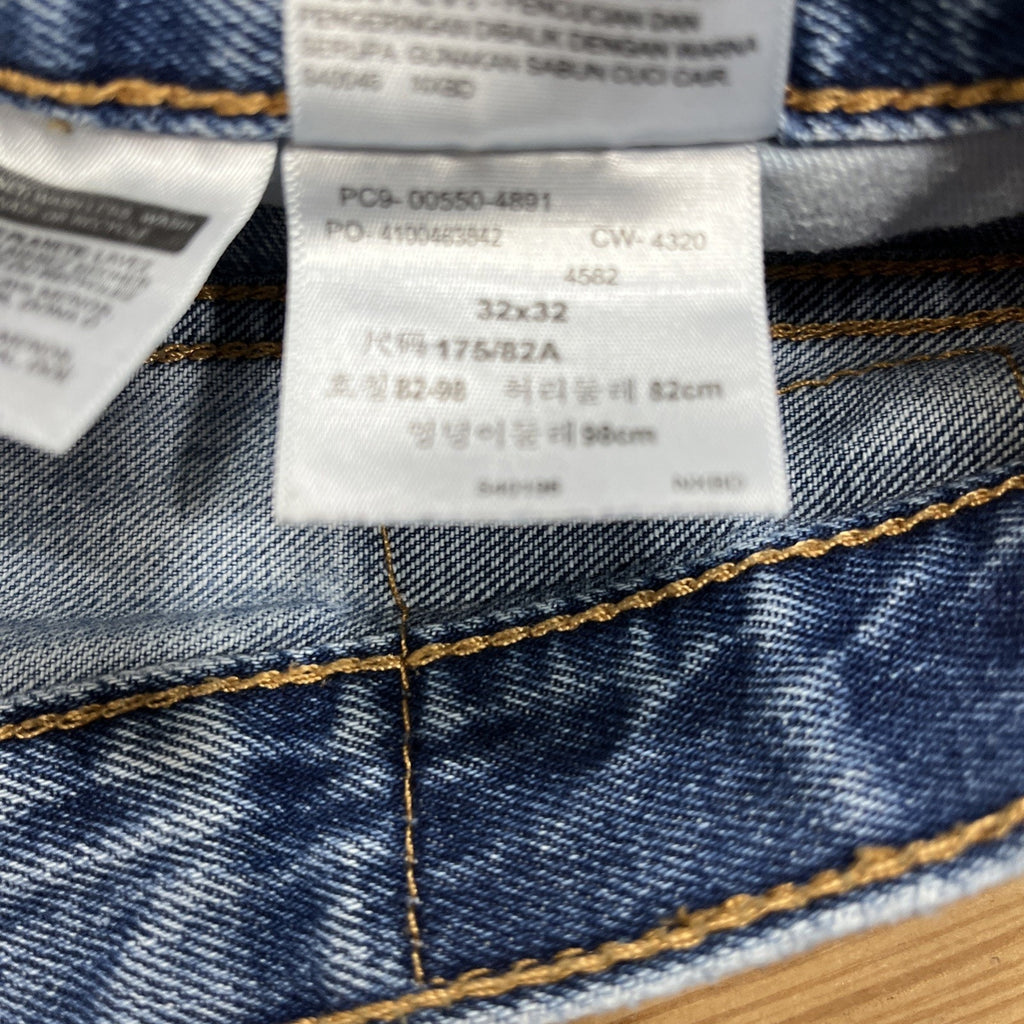 Levi's 550 Jeans Men's 32x32 Blue Relaxed Medium Wash Straight USA Denim