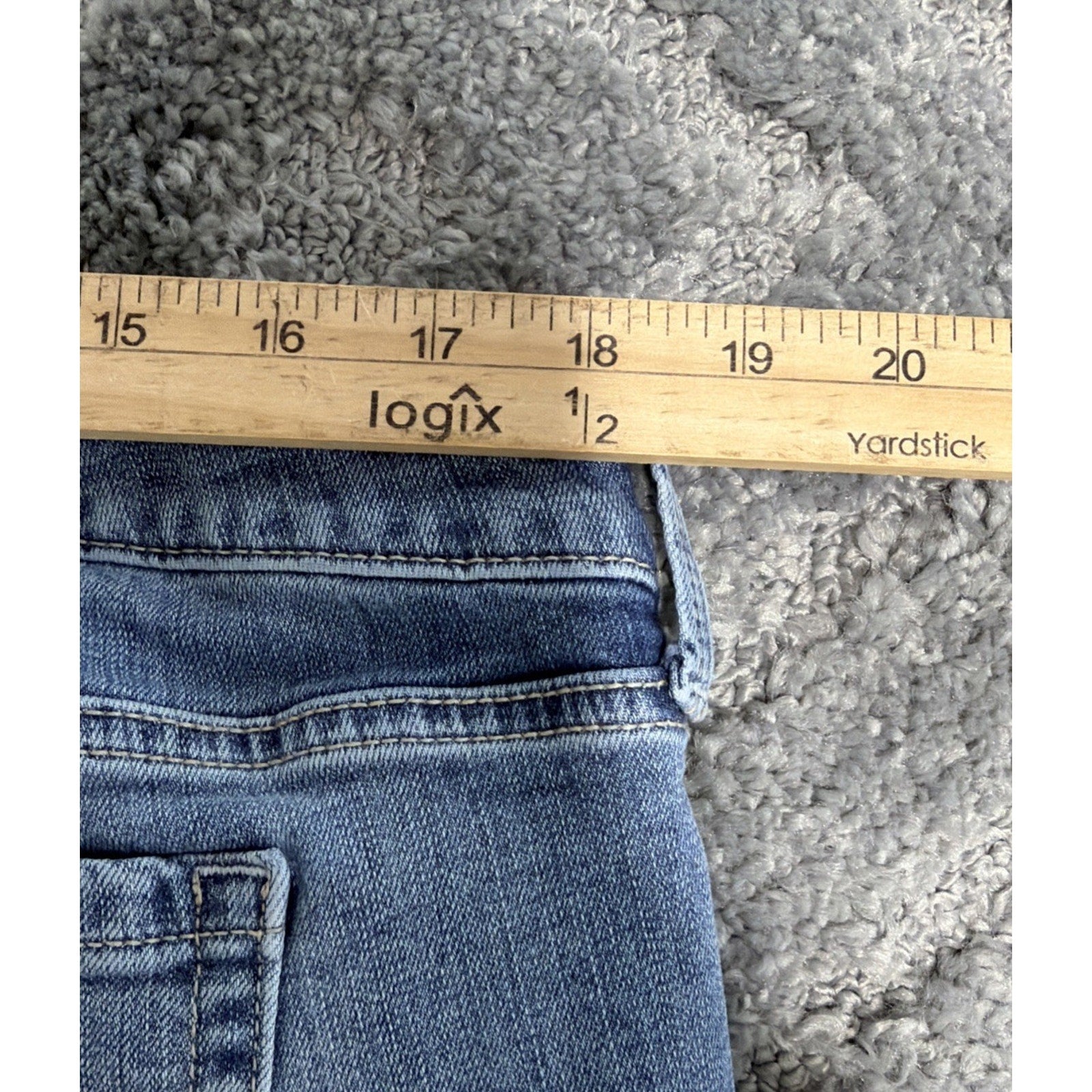 Torrid Boyfriend Straight Leg Denim Jeans Cut Size 16 Reg Plus Size High Rise