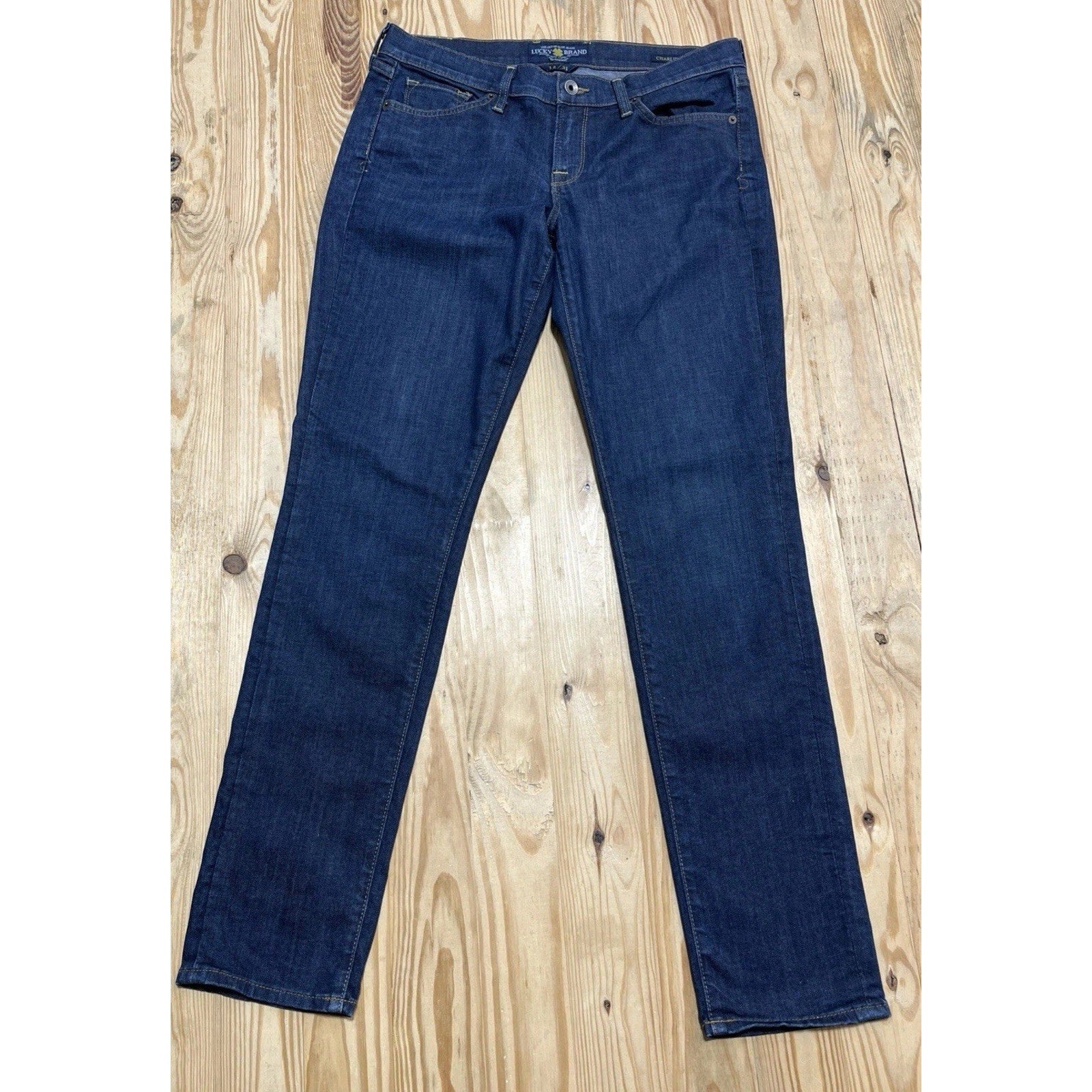 Lucky brand Charlie Skinny Dark Wash Slim Leg Jean 12/31 EUC