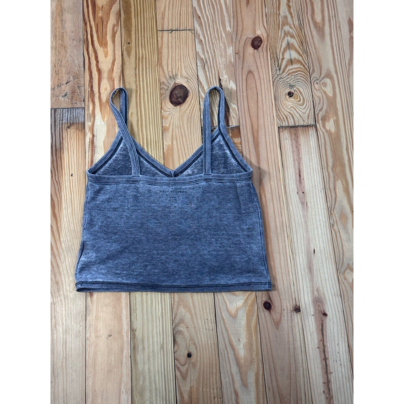 American Eagle Outfitters Medium Crop Spaghetti Strap Tank Top Gray
