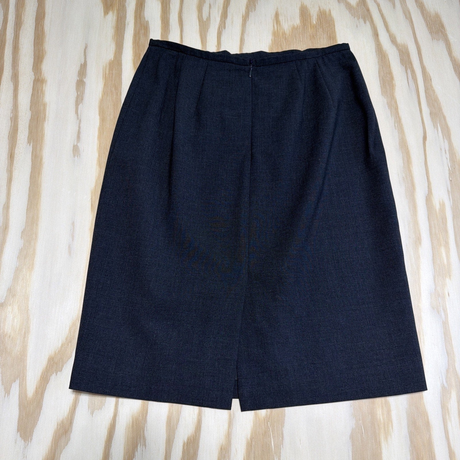 Vintage Talbots Sz 8 Petite Dark Gray Wool Lined Straight Pencil Skirt