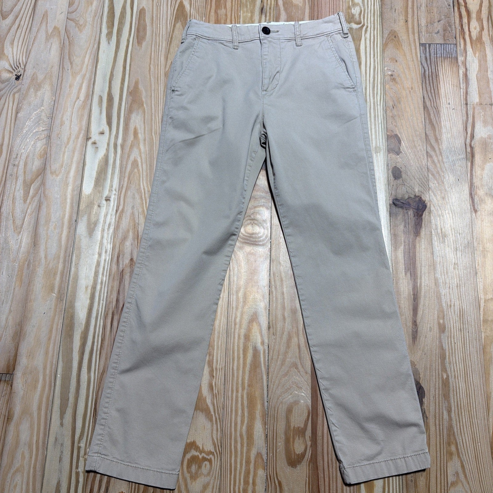 Hollister Slim Straight Chino Epic Flex Khaki 26/30