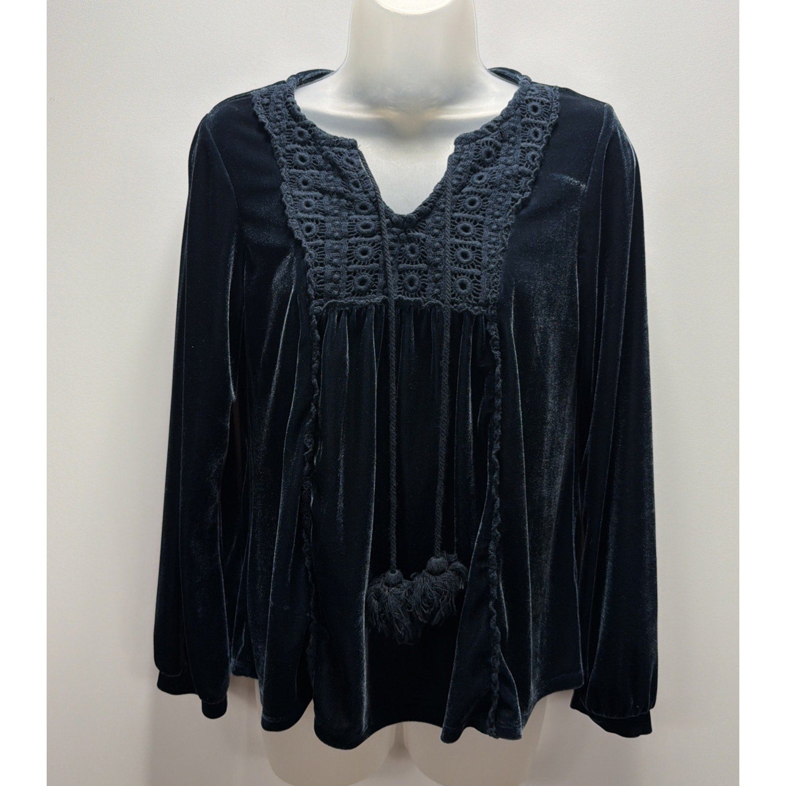 Kate & Sam Midnight Blue Velvet Boho Peasant Style Blouse with Tassels Sz S