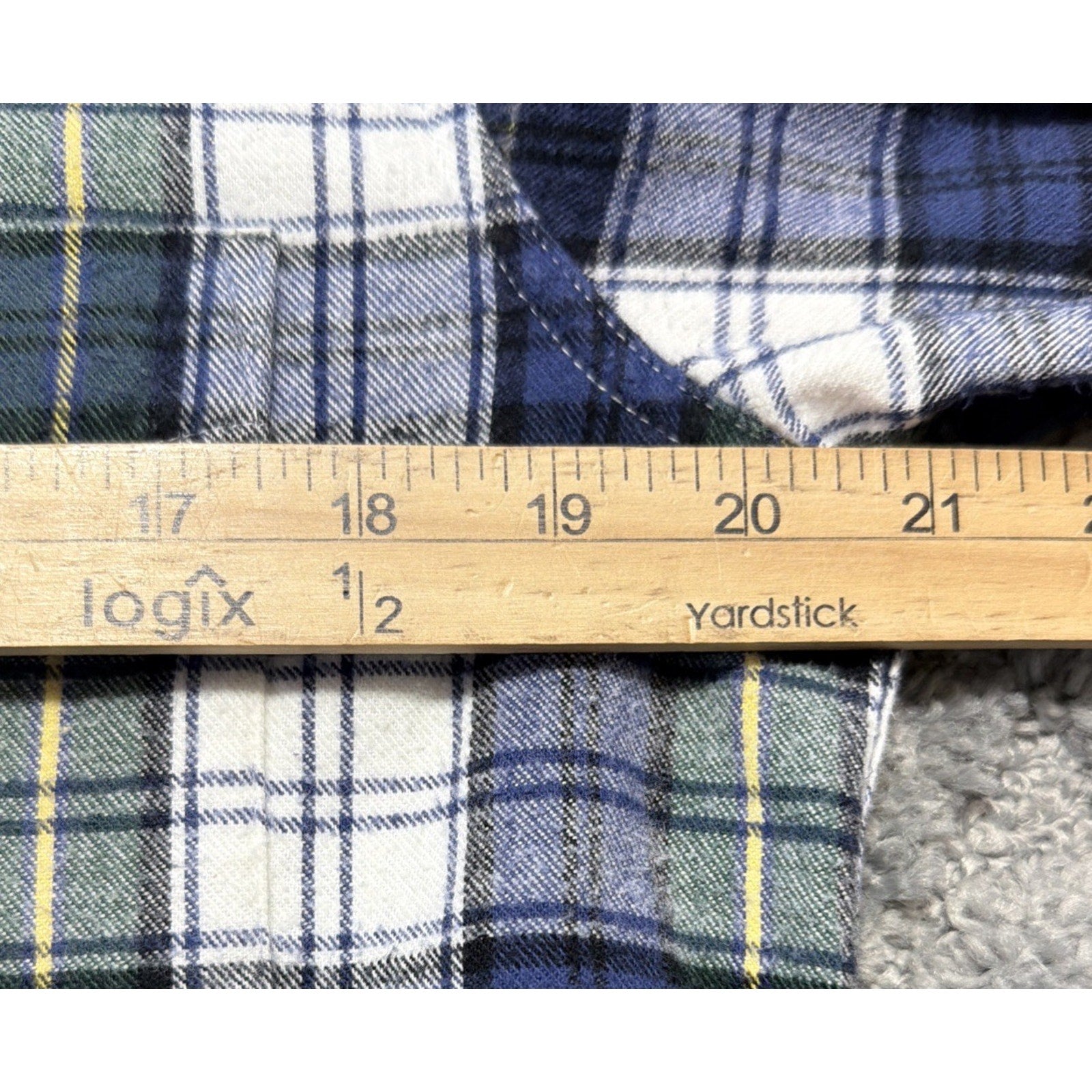LL Bean Scotch Plaid Flannel Shirt Men’s M Slim Fit Outdoors Casual Preppy