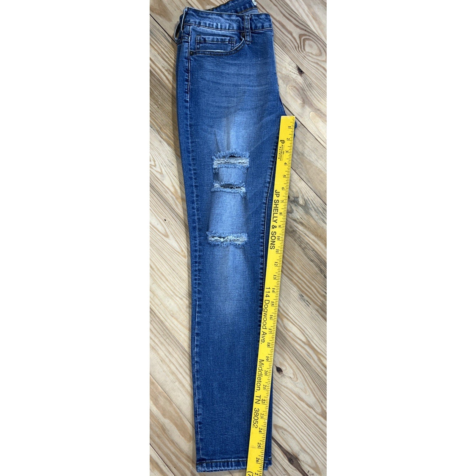 Denim Blvd Jeans 7 Womens Juniors Size Blue Denim Distressed Skinny Stretch Logo