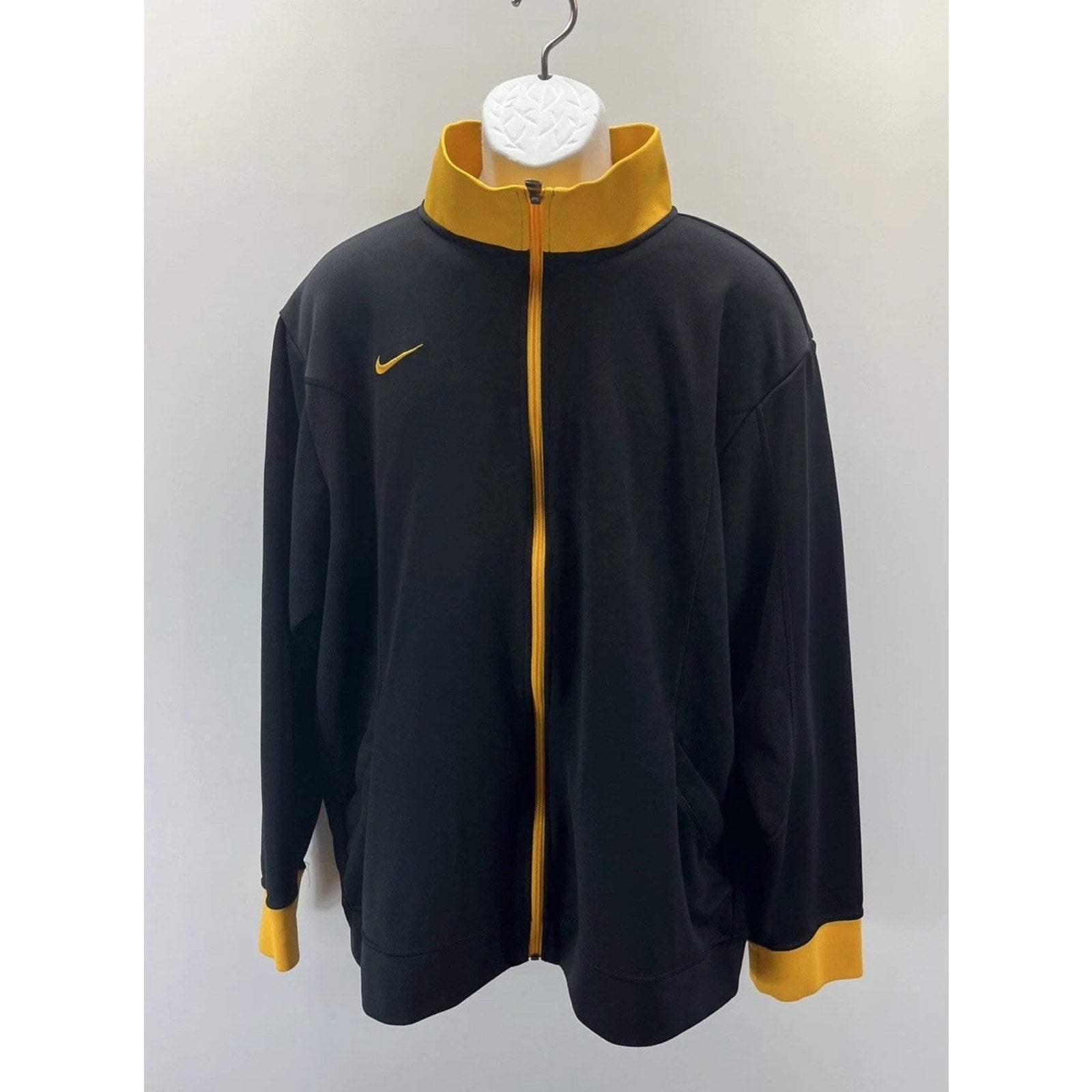 Nike Dri-FIT Track Jacket Men XL Black Gold Full Zip Athletic Training Vintage