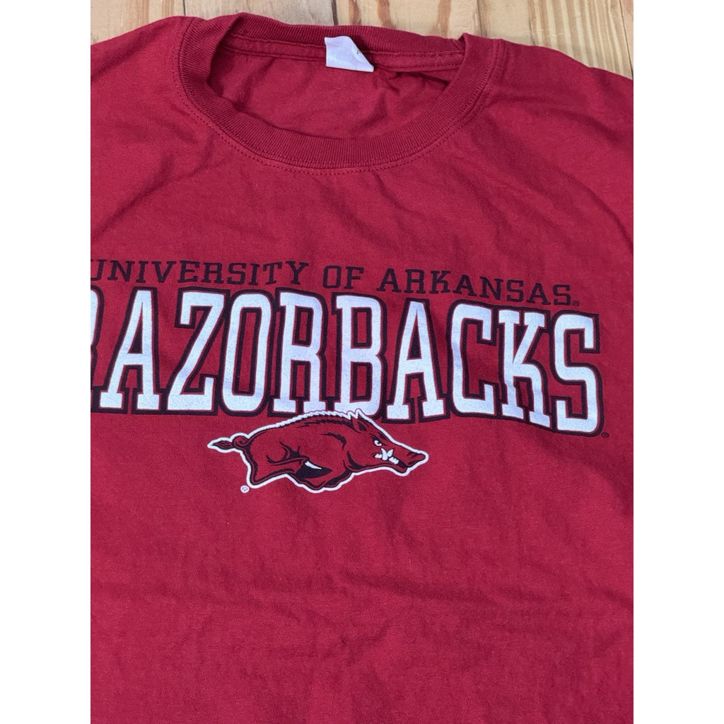 Arkansas Razorbacks Shirt Men's Medium Red White Tee Hanes