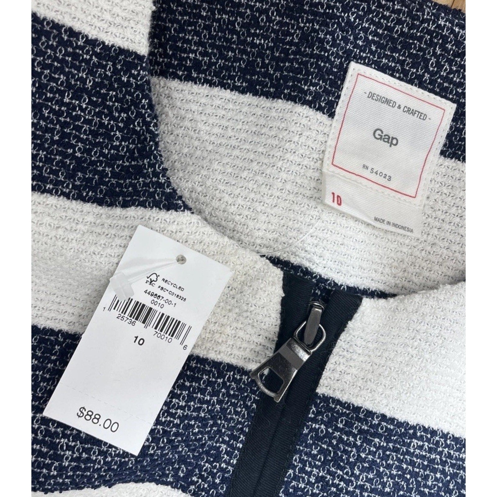 NWT Gap Size 10 Navy & white Striped twill Full zip Lined jacket 100% Cotton