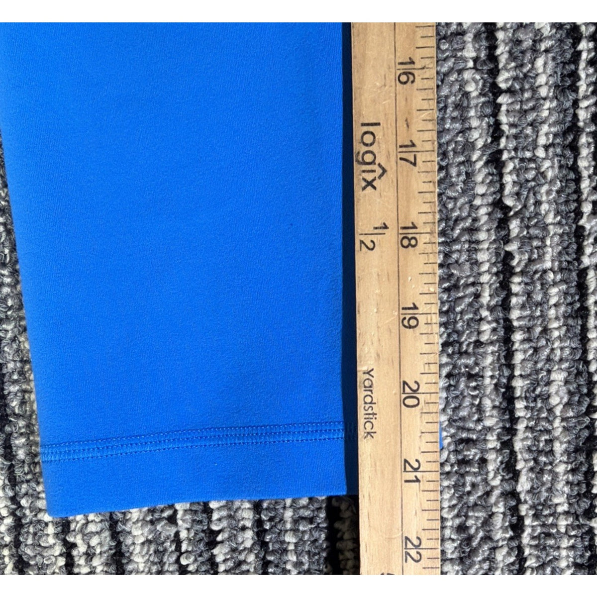 Lululemon Align HR Crop 23” Nulu Size 4 Blue Nile