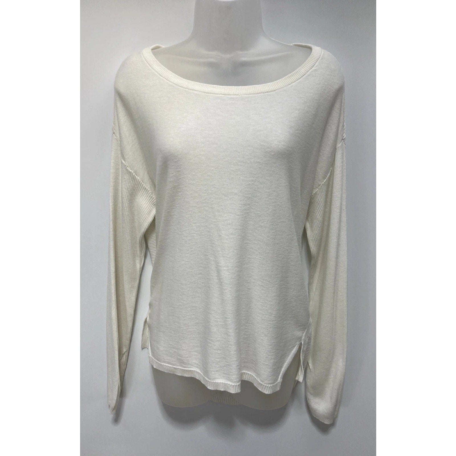 Calvin Klein Boatneck High-Low Knitted Lightweight Pullover Ivory Sweater M