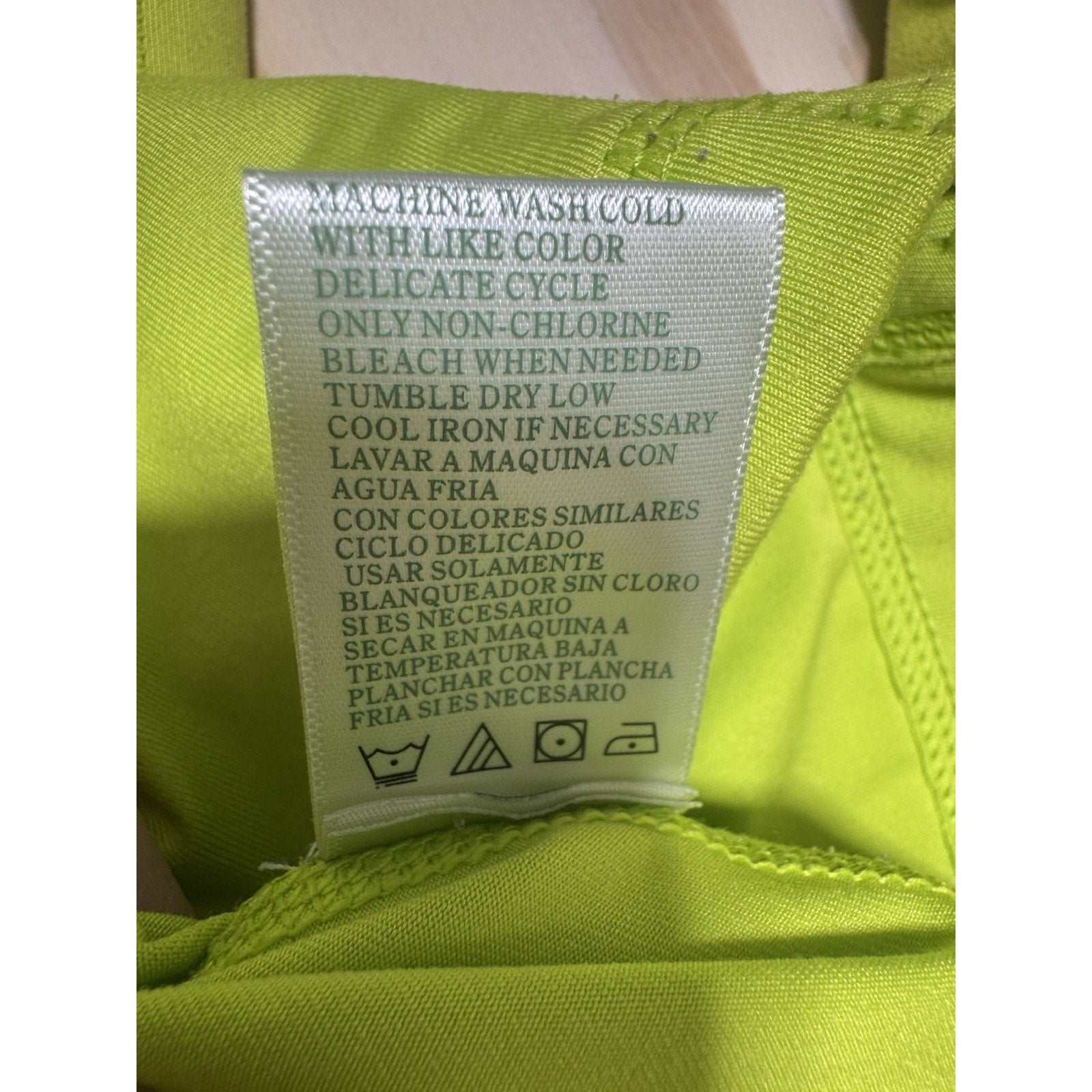 Tangerine Women’s L Neon Sulphur Green Full Zip Athletic Running Jacket Zip