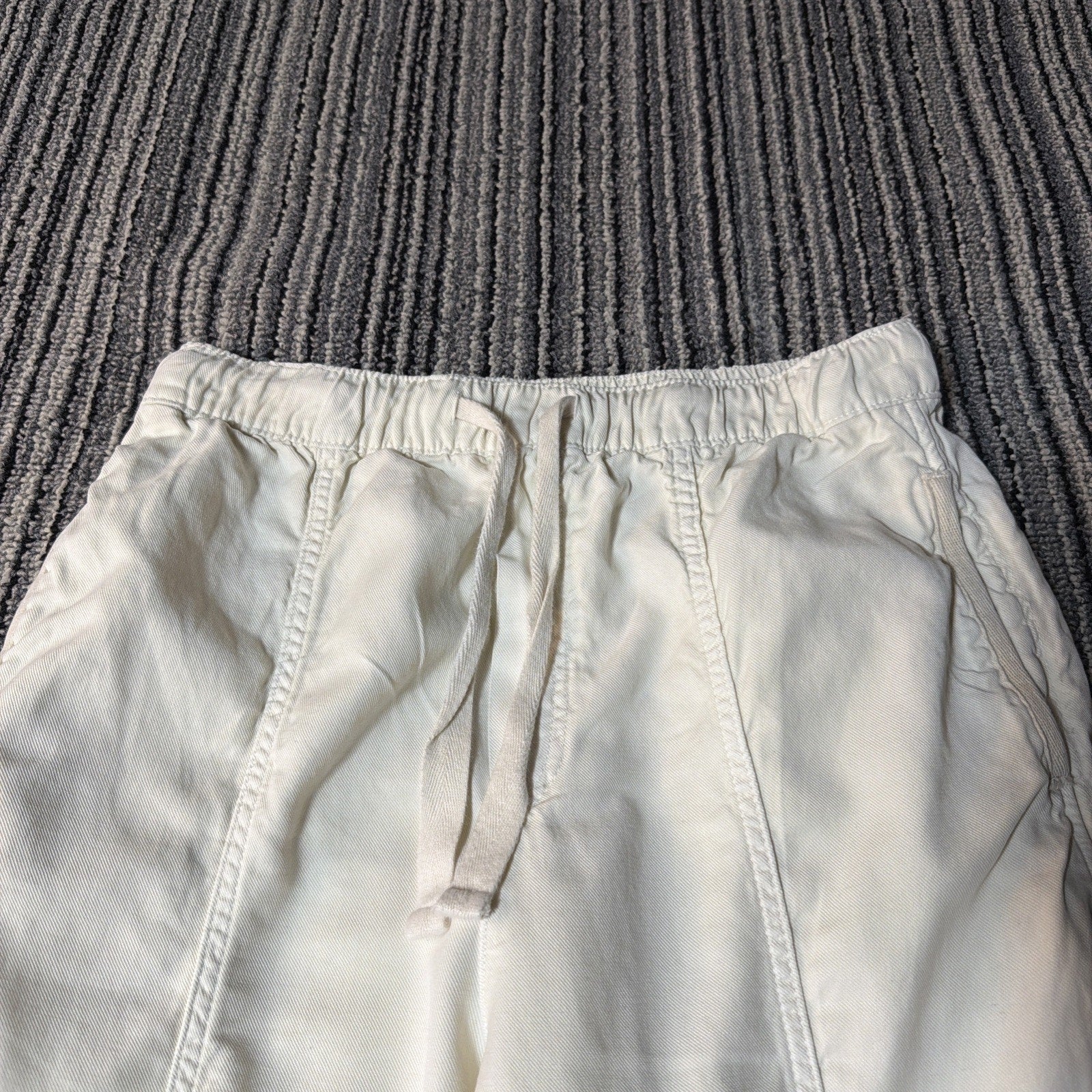 Zara Women's Balloon Tapered Leg Biege High Waisted Pants Size Medium