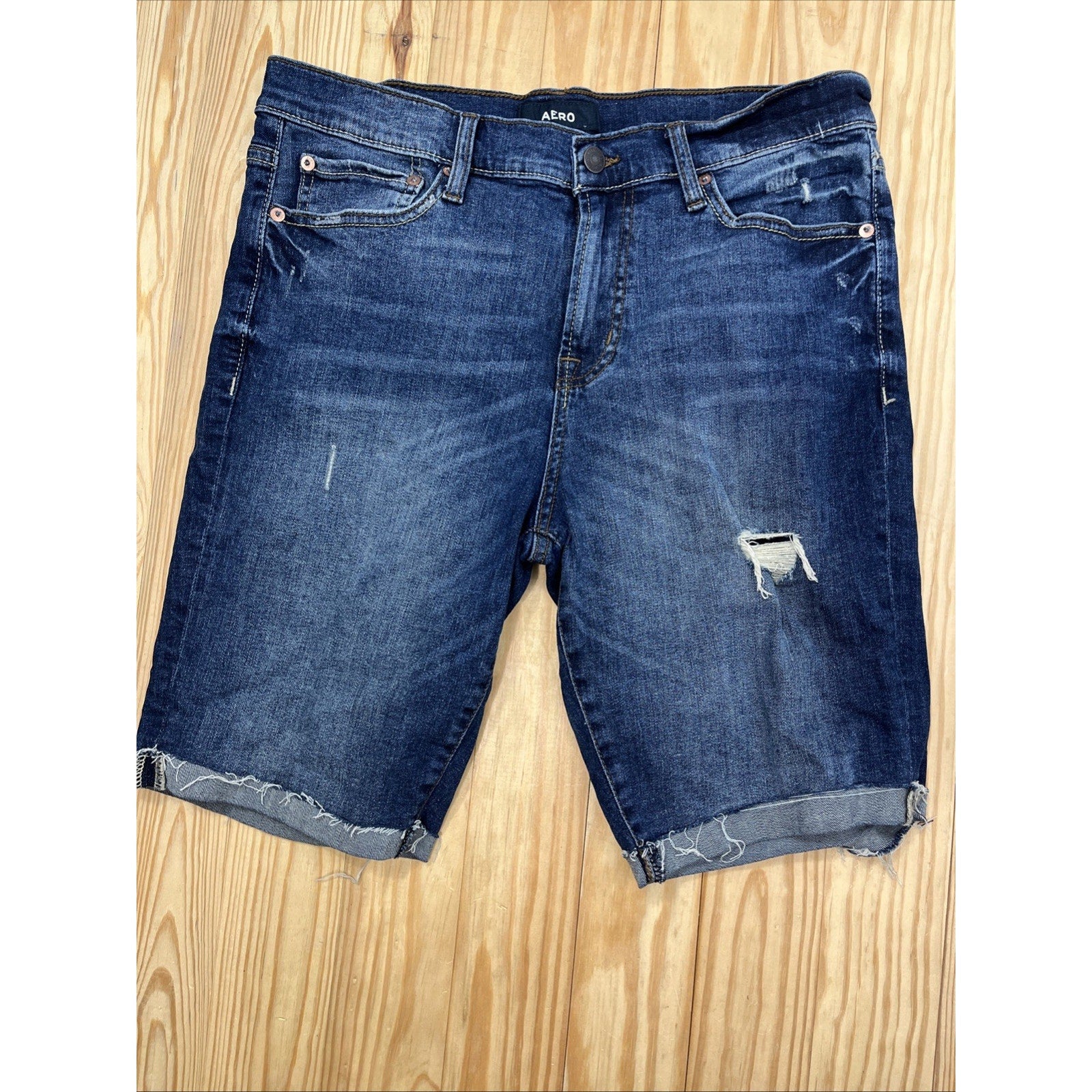 Aeropostale Shorts Mens 31 Blue Slim Cuffed Bermuda Distressed Medium Wash Denim