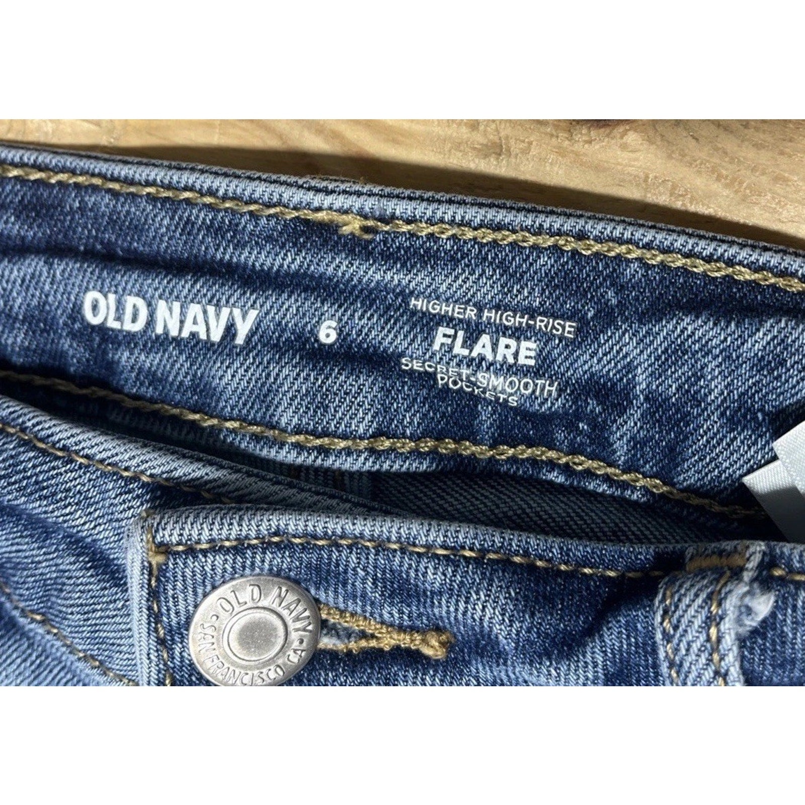 Old Navy Higher High Rise Flare Med Wash Womens Blue Jeans Sz 6