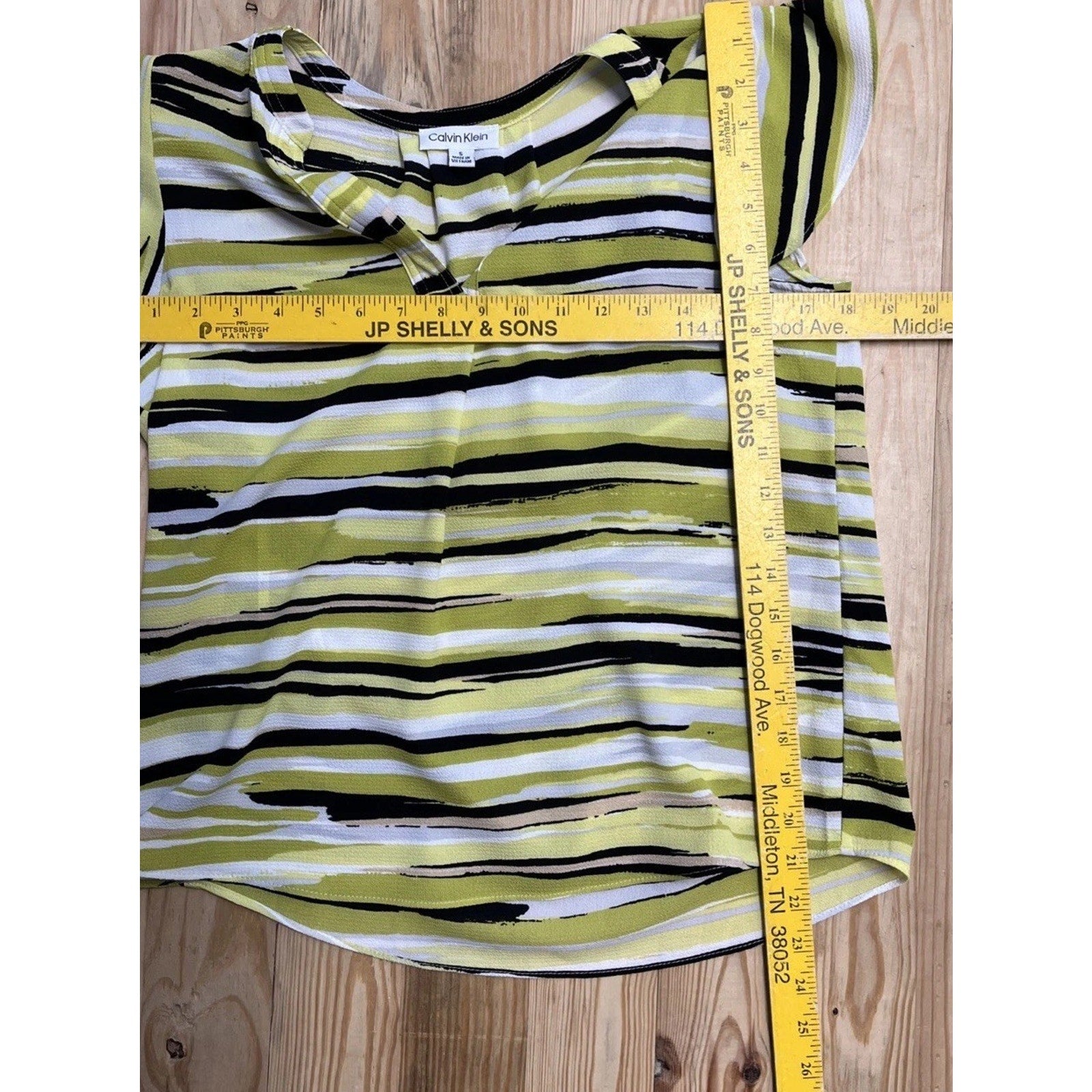Calvin Klein Blouse Shirt Top Short Sleeve Summer Work Career Size Small