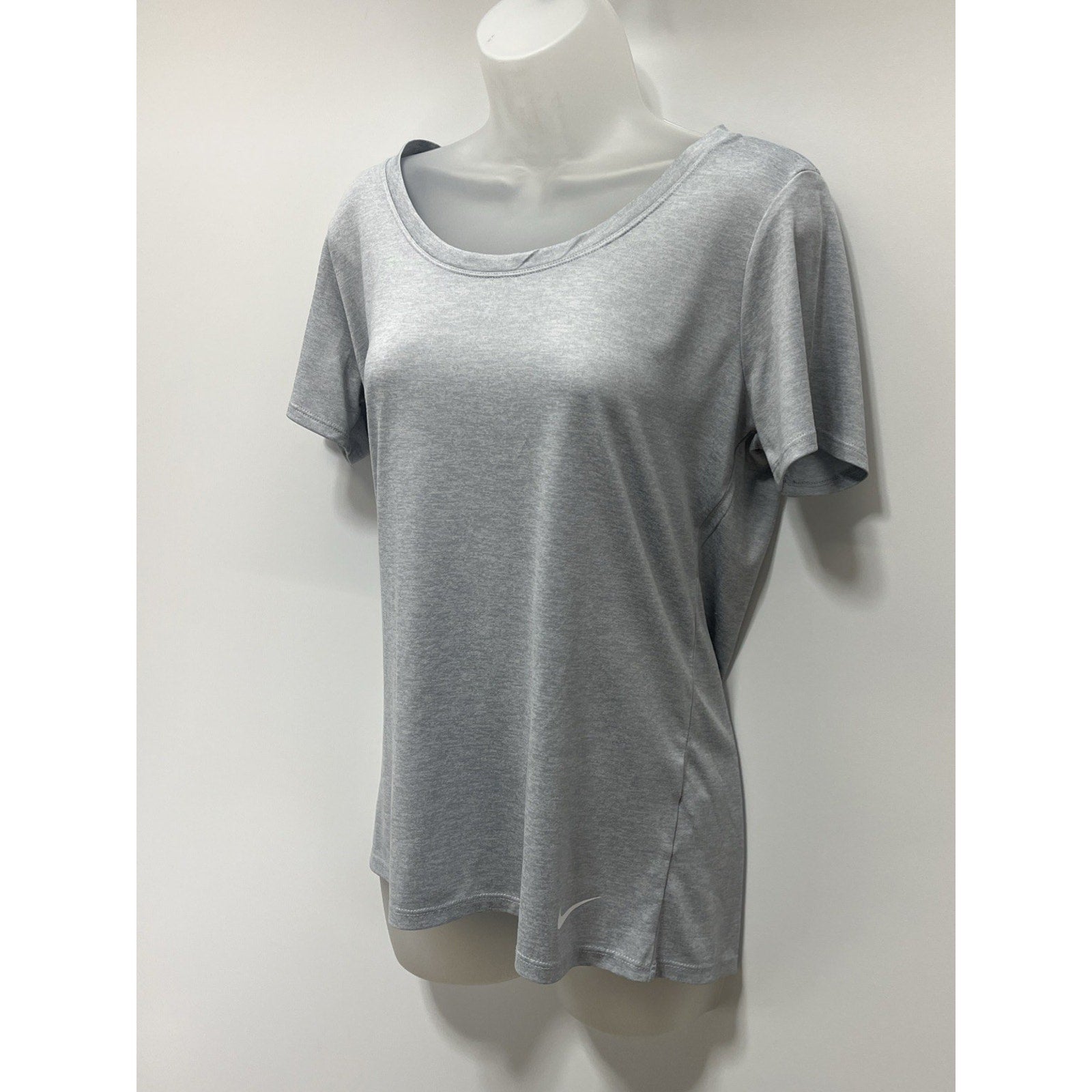 Nike Dri Fit Light Blue Short Sleeve Active T-Shirt Size M