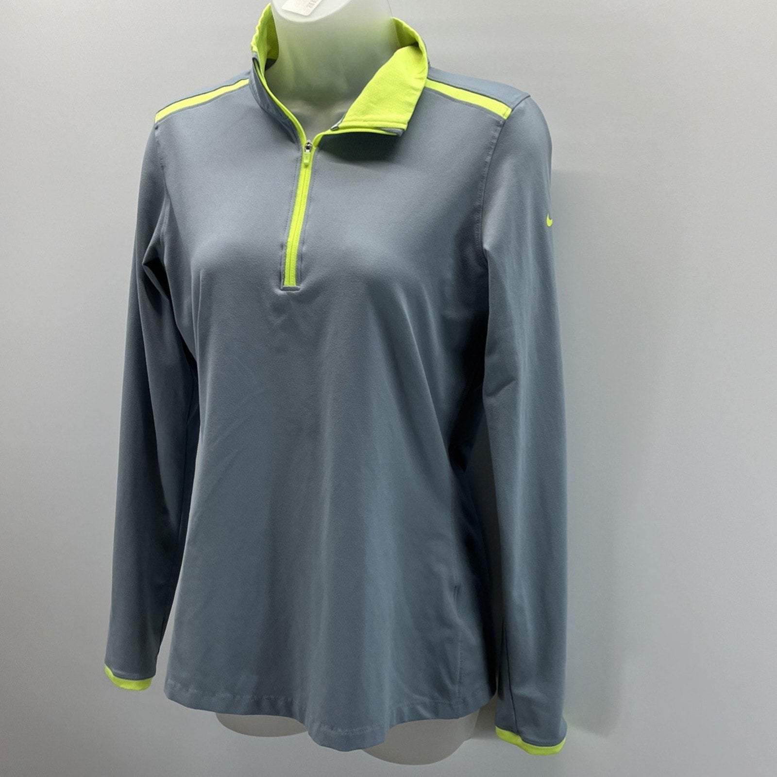 NIKE WOMENS Golf Tour Performance SIZE Medium DRI FIT 1/2 Zip Pull Over