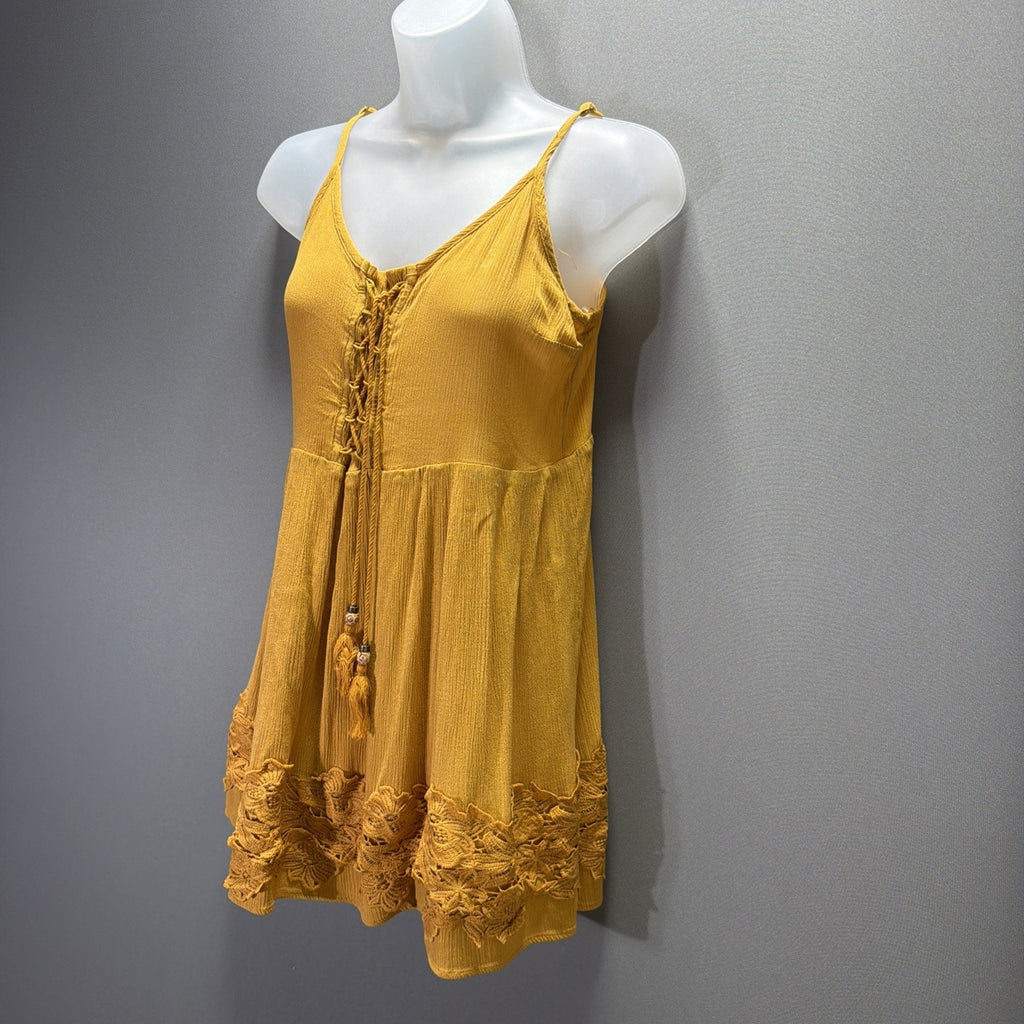 Taylor and Sage Women's Blouse Gold Crotchet Hippie Boho Top Tassels Size Small