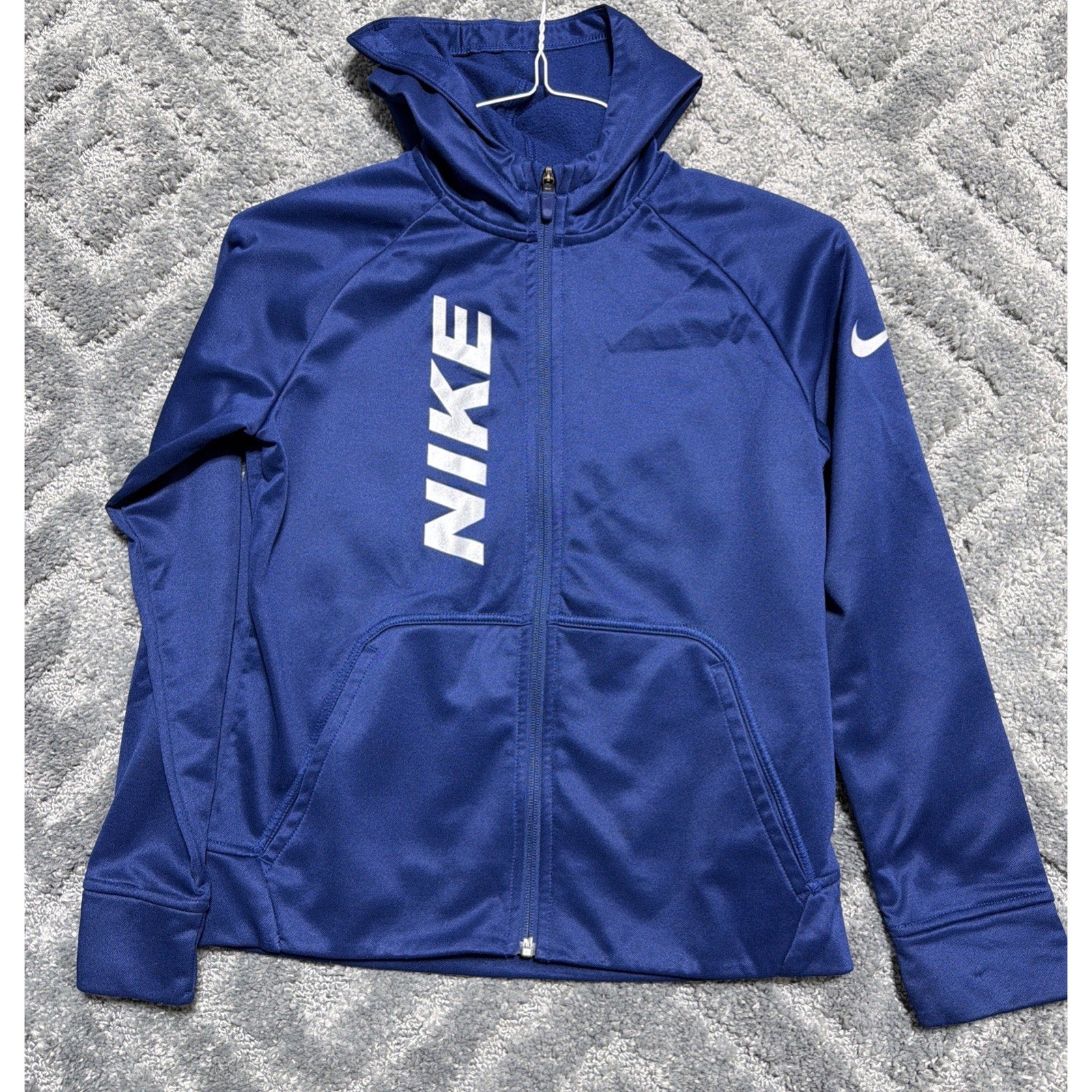 Nike hooded therma-fit jacket Youth Size Large Blue