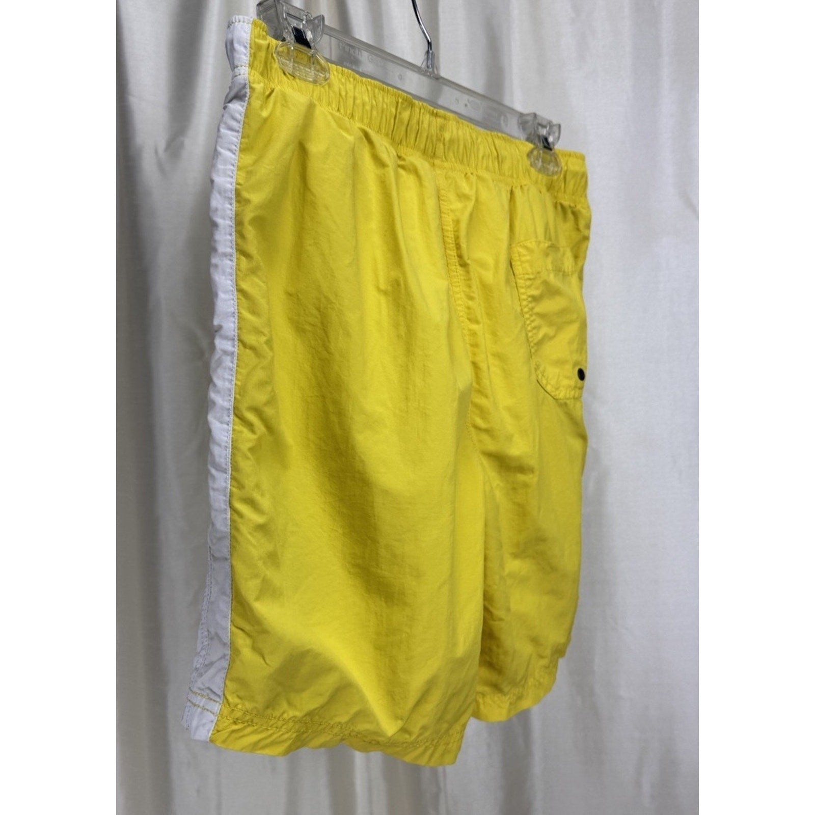 Nautica Swim Shorts Trunks Men's Size Small Nautical Logo 6" Yellow Black White