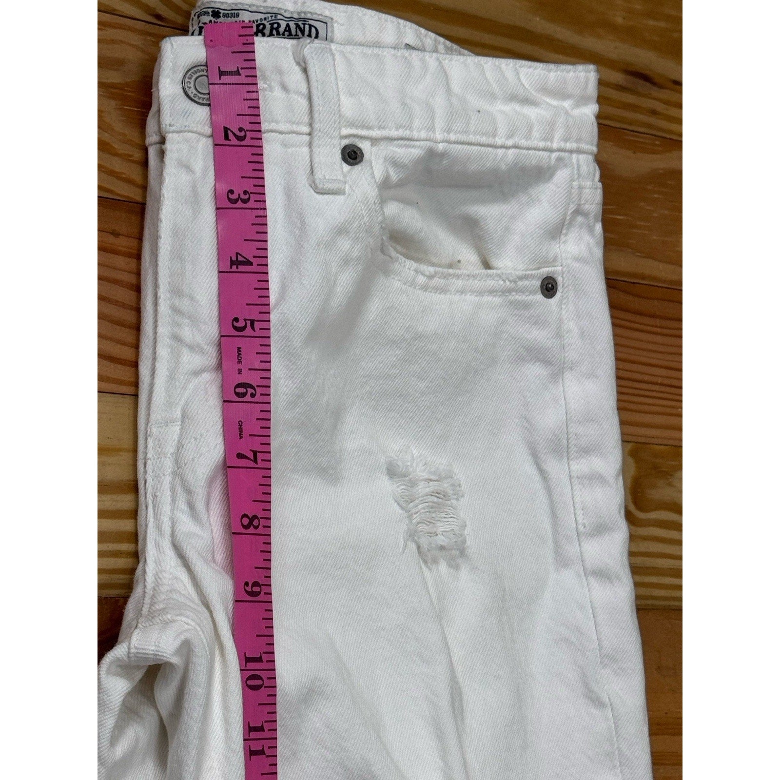 Lucky Brand Sienna Slim Boyfriend Jeans Size 2/26 White Distressed Zipper Fly