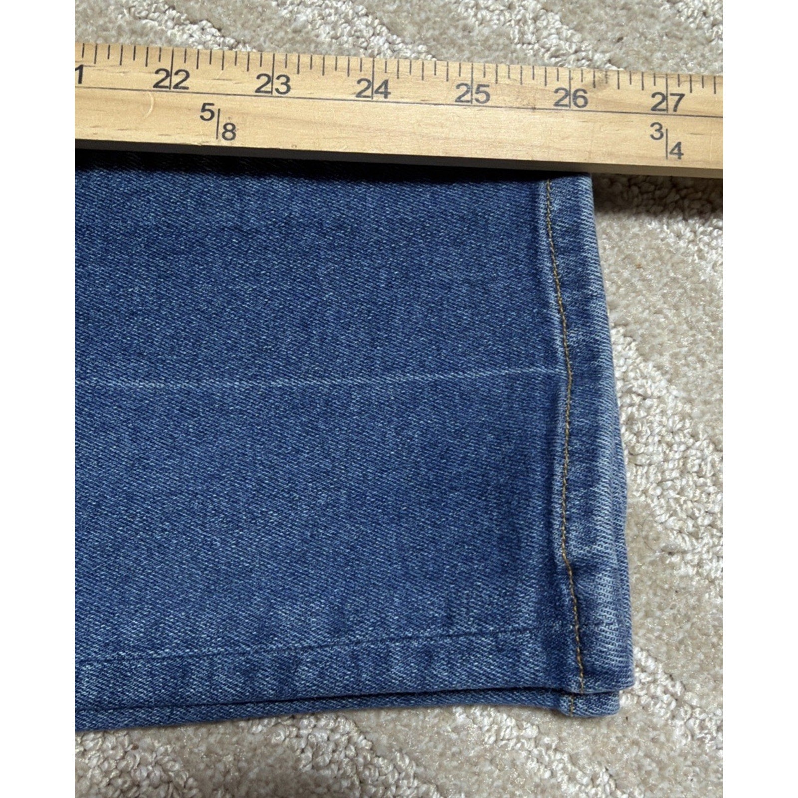 FRAME DENIM Le Nouveau Straight Crop Med Rise Jeans size 24x26 Stretch