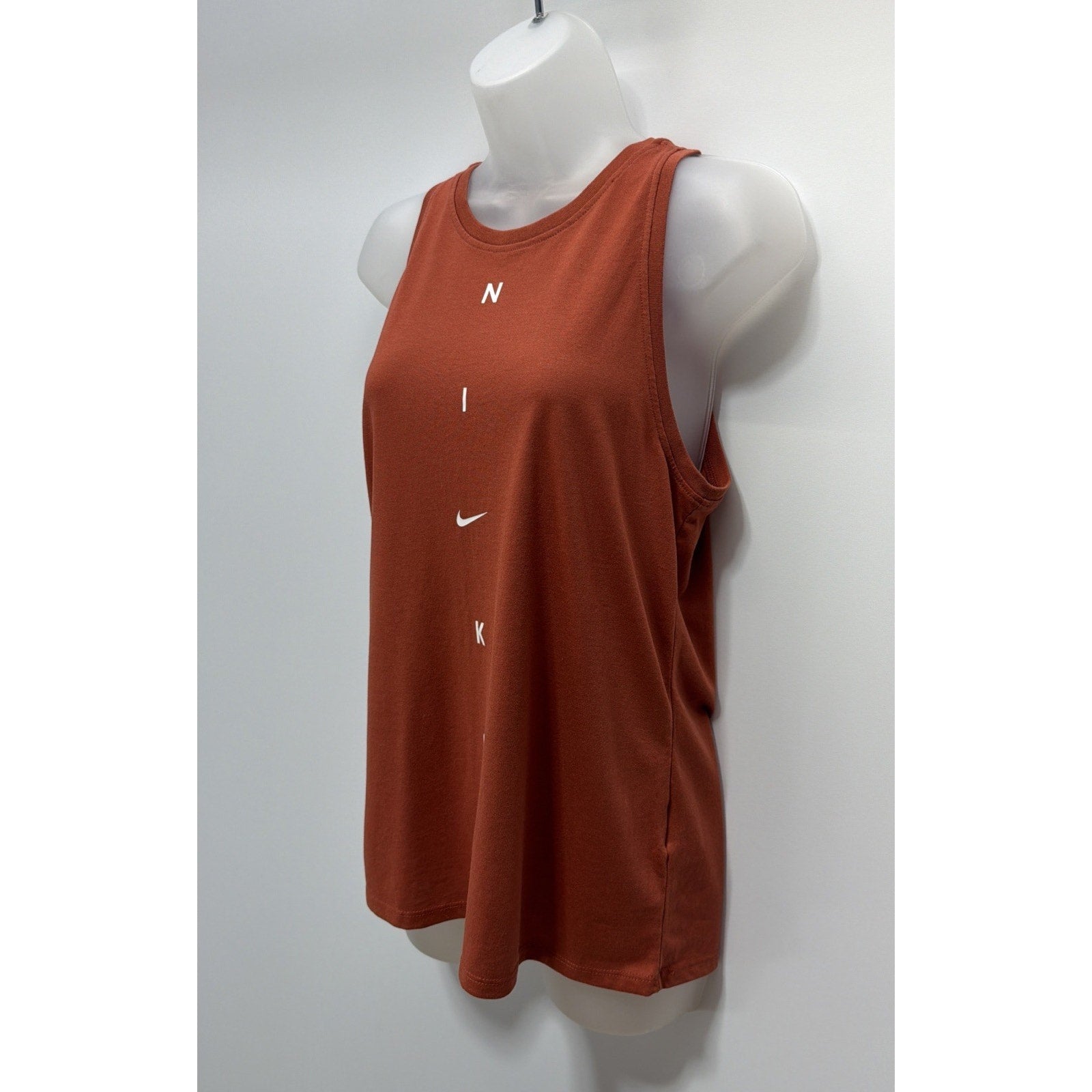 The Nike Tee Dri Fit Womens Small Red Sleeveless Athletic Tank Top
