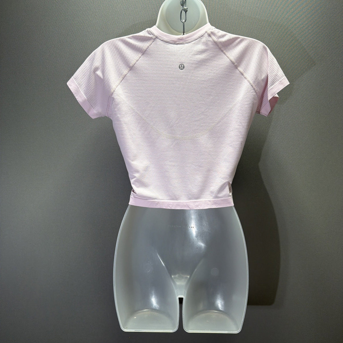 Lululemon Swiftly Tech Cropped Short Sleeve Shirt Pink Size 8