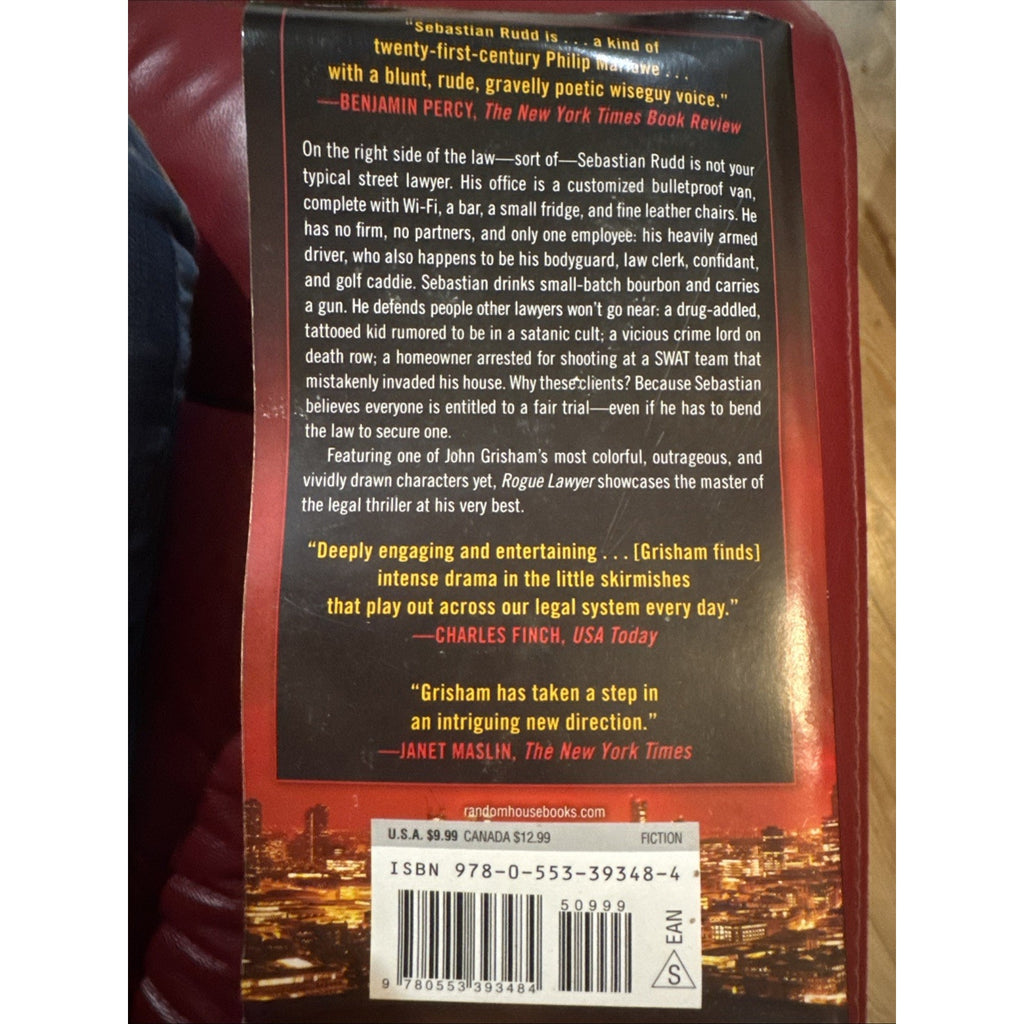 Rogue Lawyer: A Novel - John Grisham, 0553393480, paperback