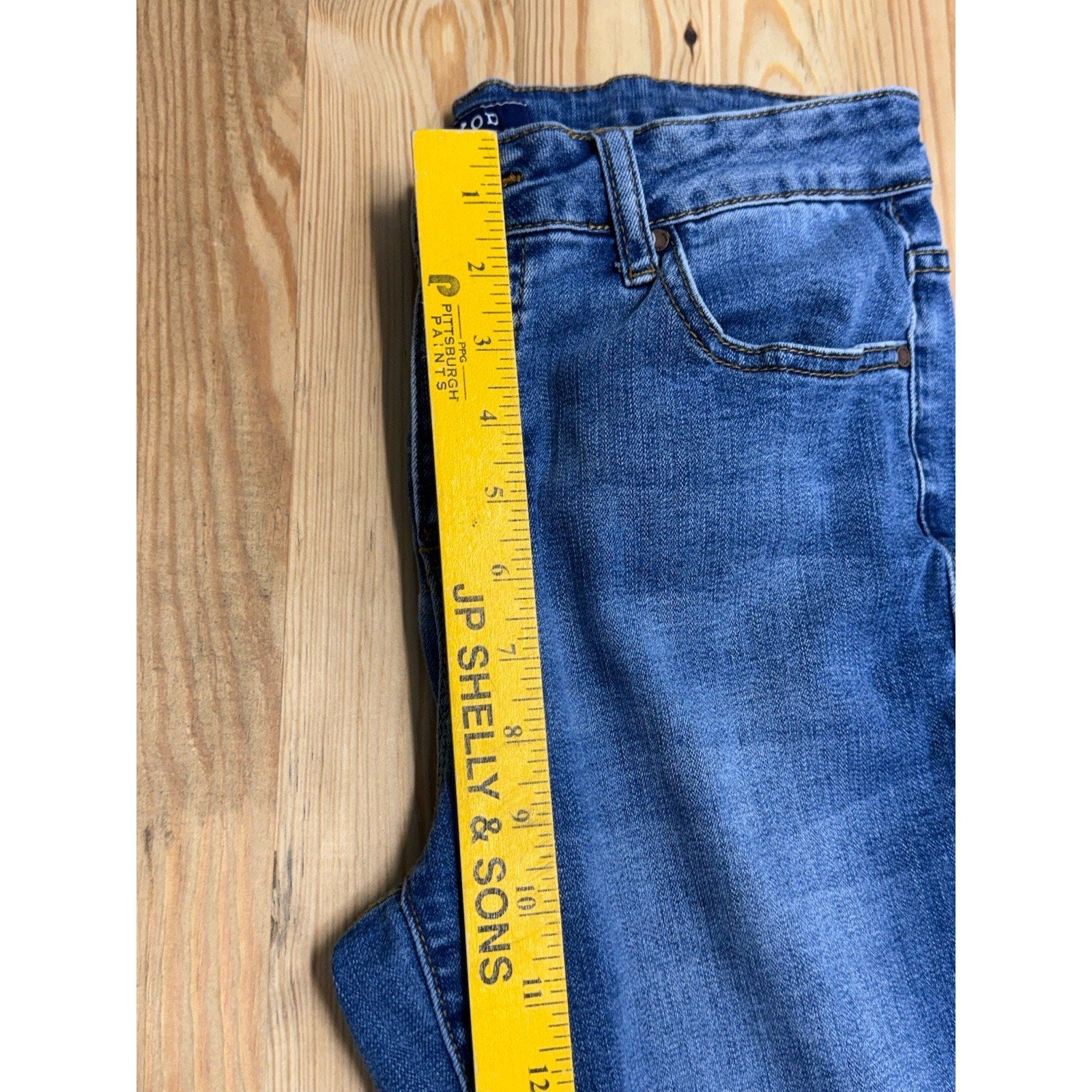Izod Pants Womens 10 Blue Denim Jeans Straight Stretch