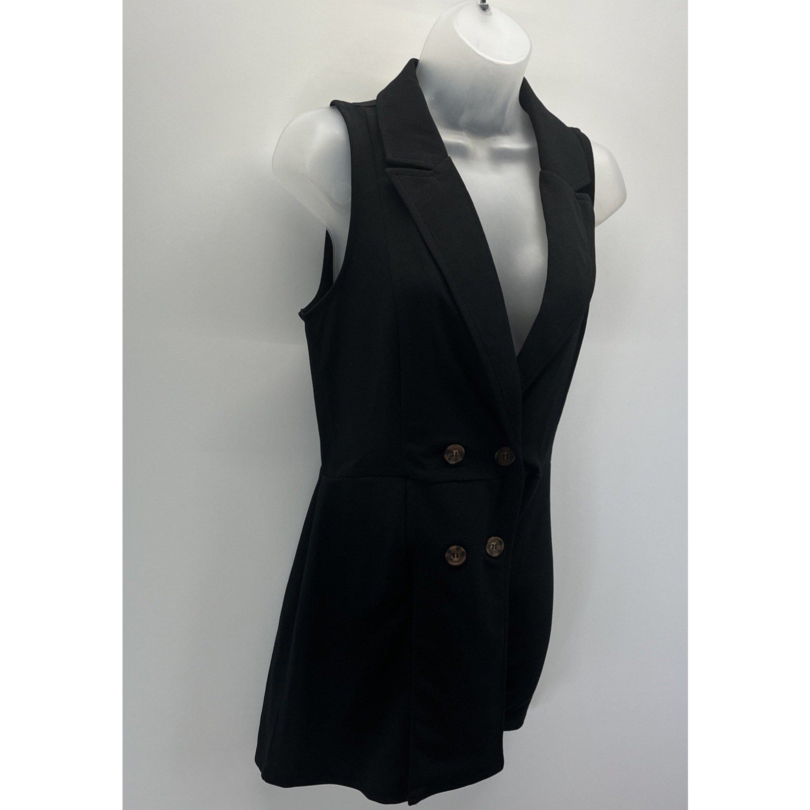 NWT Blue Rain X Francesca’s Womens Black Romper Sz S Button Down Sleeveless