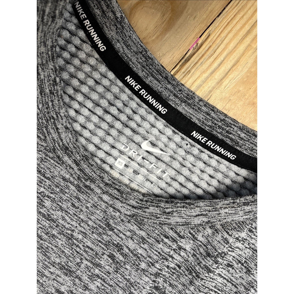 Nike Womens Therma Sphere Element Crewneck Running Top - Heathered Grey -XS