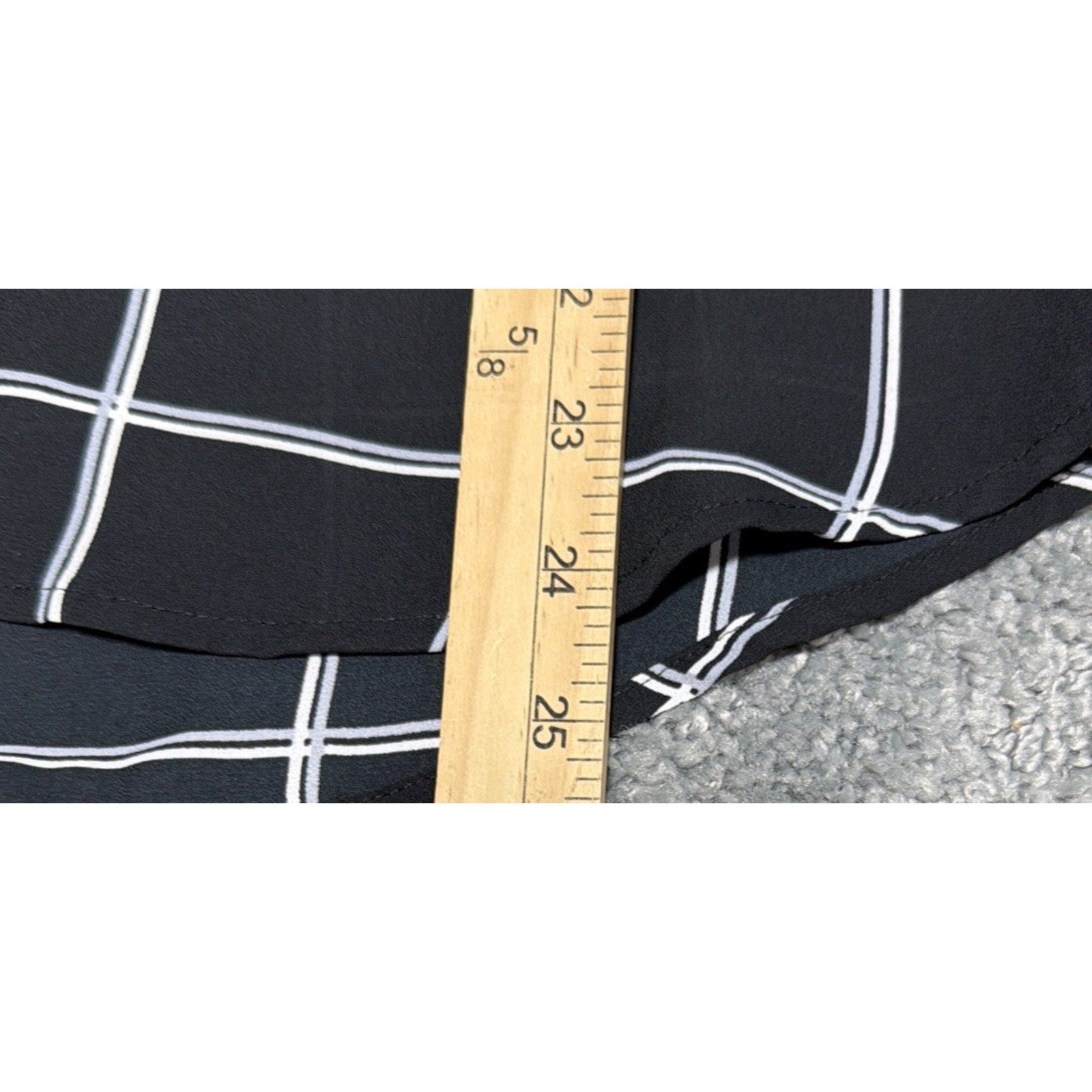 Express Roll Sleeve Button Down Boyfriend Shirt, Black Plaid, Size XS