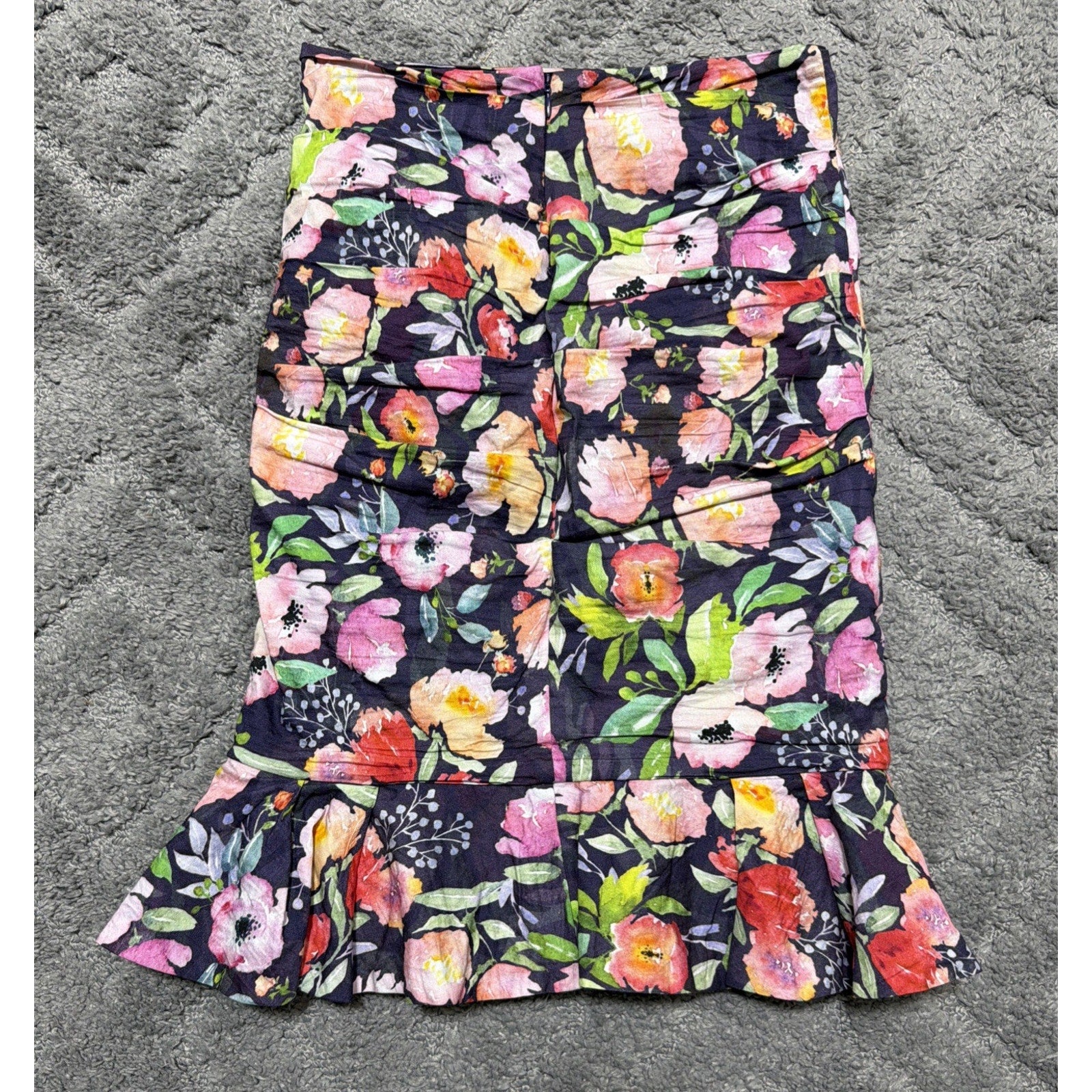 Women's Nicole Miller skirt Size 2 Lined Multi Color Floral Tropical Beach