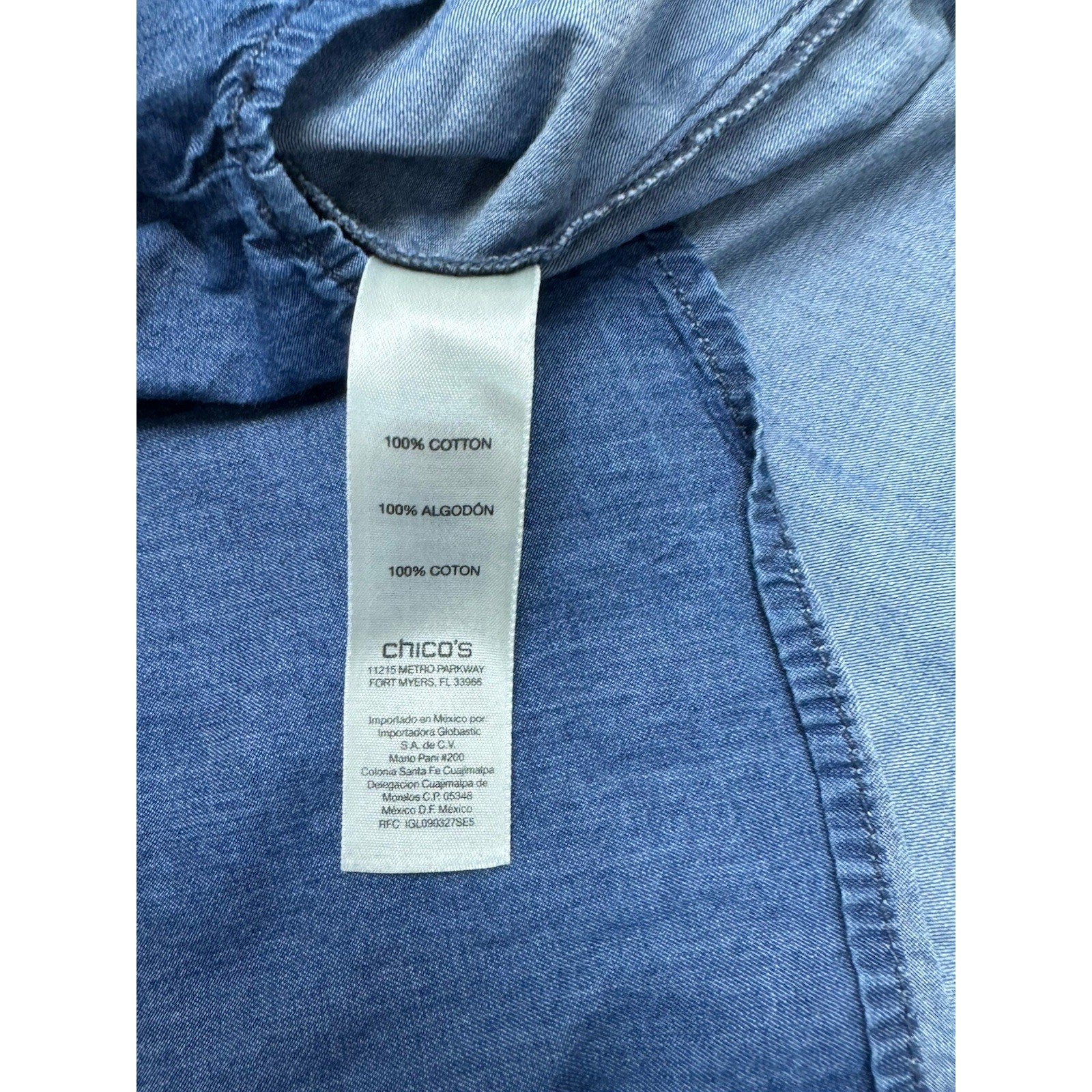 Chicos Chambray Shirt Womens Size 1/M Lace Up Long Sleeve Denim Top Round Hem