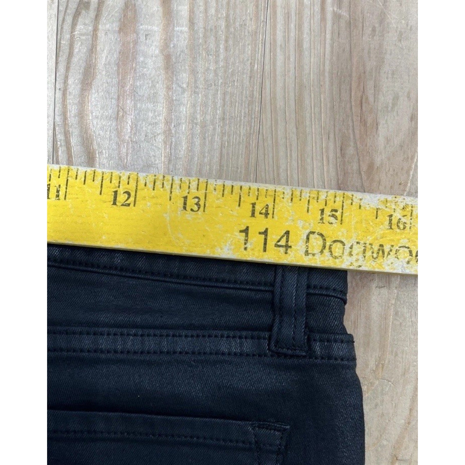 Banana Republic Black Coated Skinny Fit Jeans Size 28