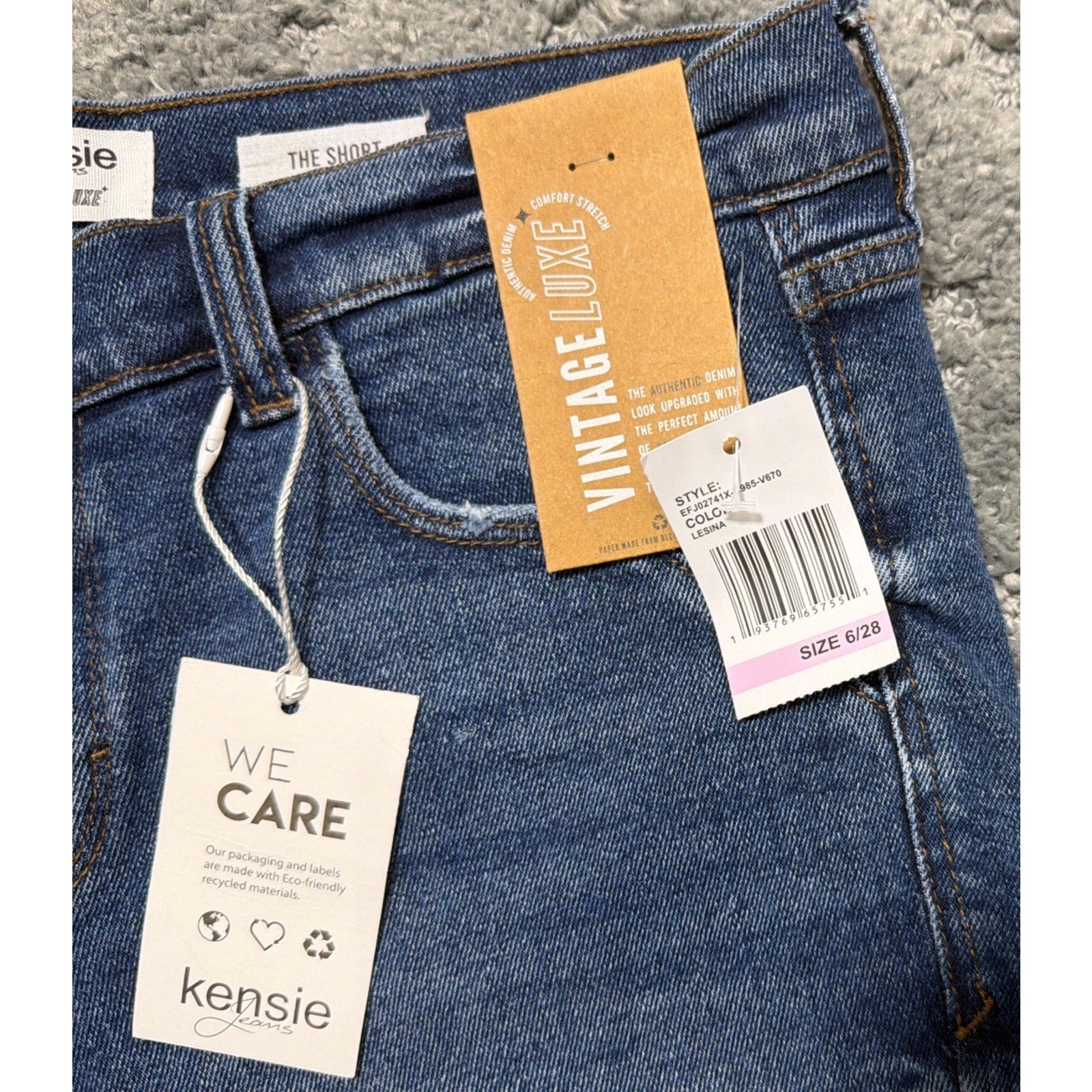 Kensie Jeans Vintage Luxe Women's The Short Size 6/28 Lesina Blue Denim Shorts