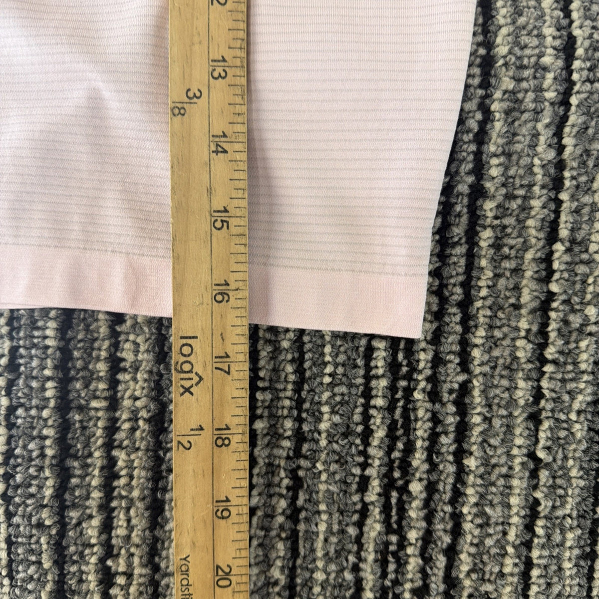 Lululemon Swiftly Tech Cropped Short Sleeve Shirt Pink Size 8